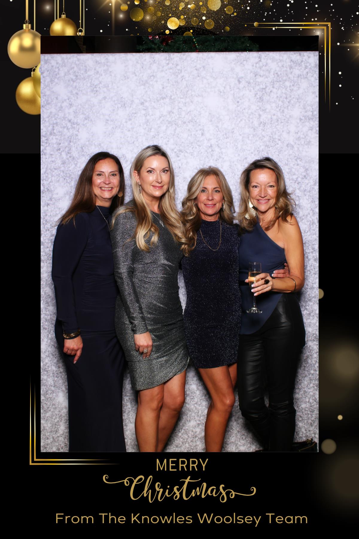 Knowles Woolsey Christmas Party | View more photos from the event at gallery.myselfiemirror.ca/u/romanmyselfiemirrorca/Knowles-Woolsey-Christmas-Party
