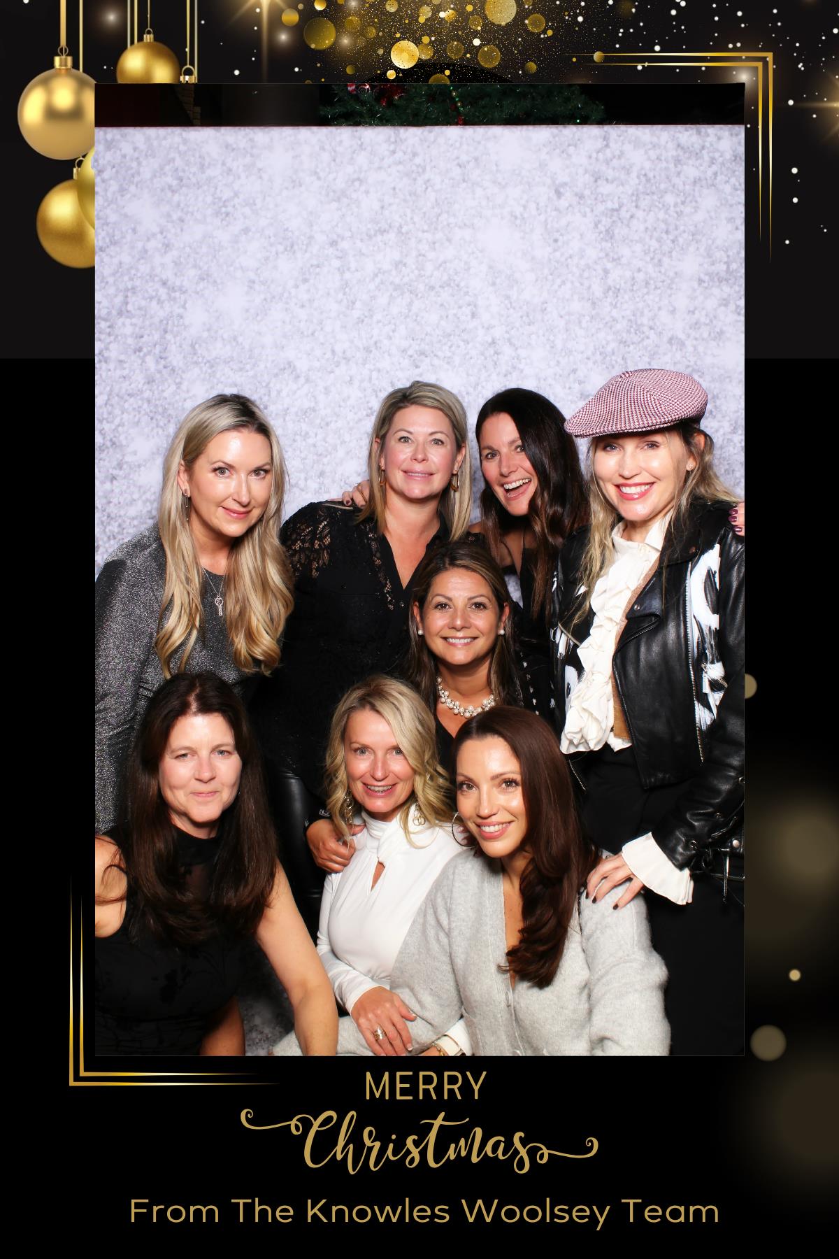 Knowles Woolsey Christmas Party | View more photos from the event at gallery.myselfiemirror.ca/u/romanmyselfiemirrorca/Knowles-Woolsey-Christmas-Party