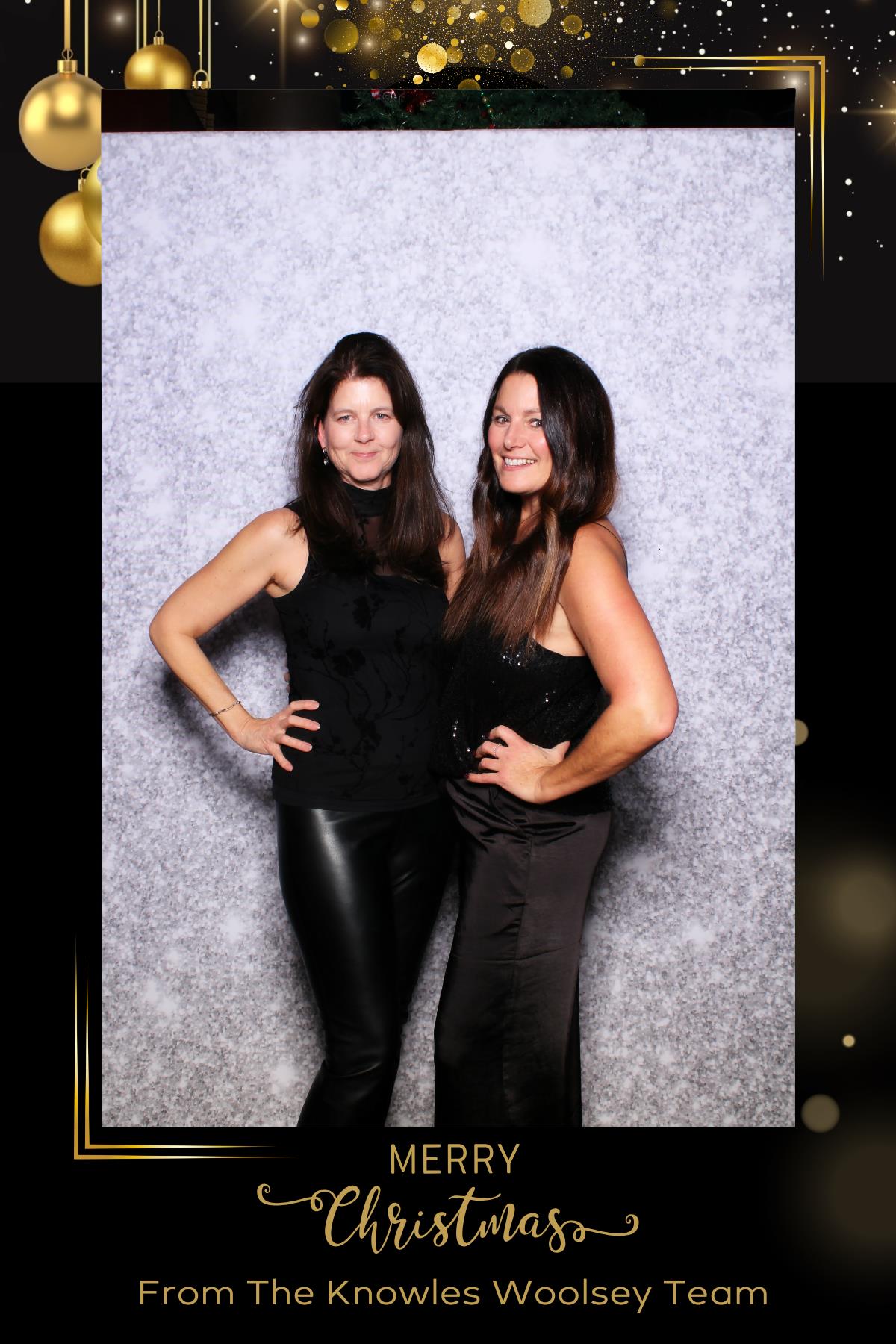 Knowles Woolsey Christmas Party | View more photos from the event at gallery.myselfiemirror.ca/u/romanmyselfiemirrorca/Knowles-Woolsey-Christmas-Party