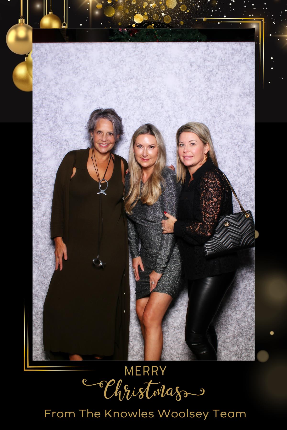 Knowles Woolsey Christmas Party | View more photos from the event at gallery.myselfiemirror.ca/u/romanmyselfiemirrorca/Knowles-Woolsey-Christmas-Party