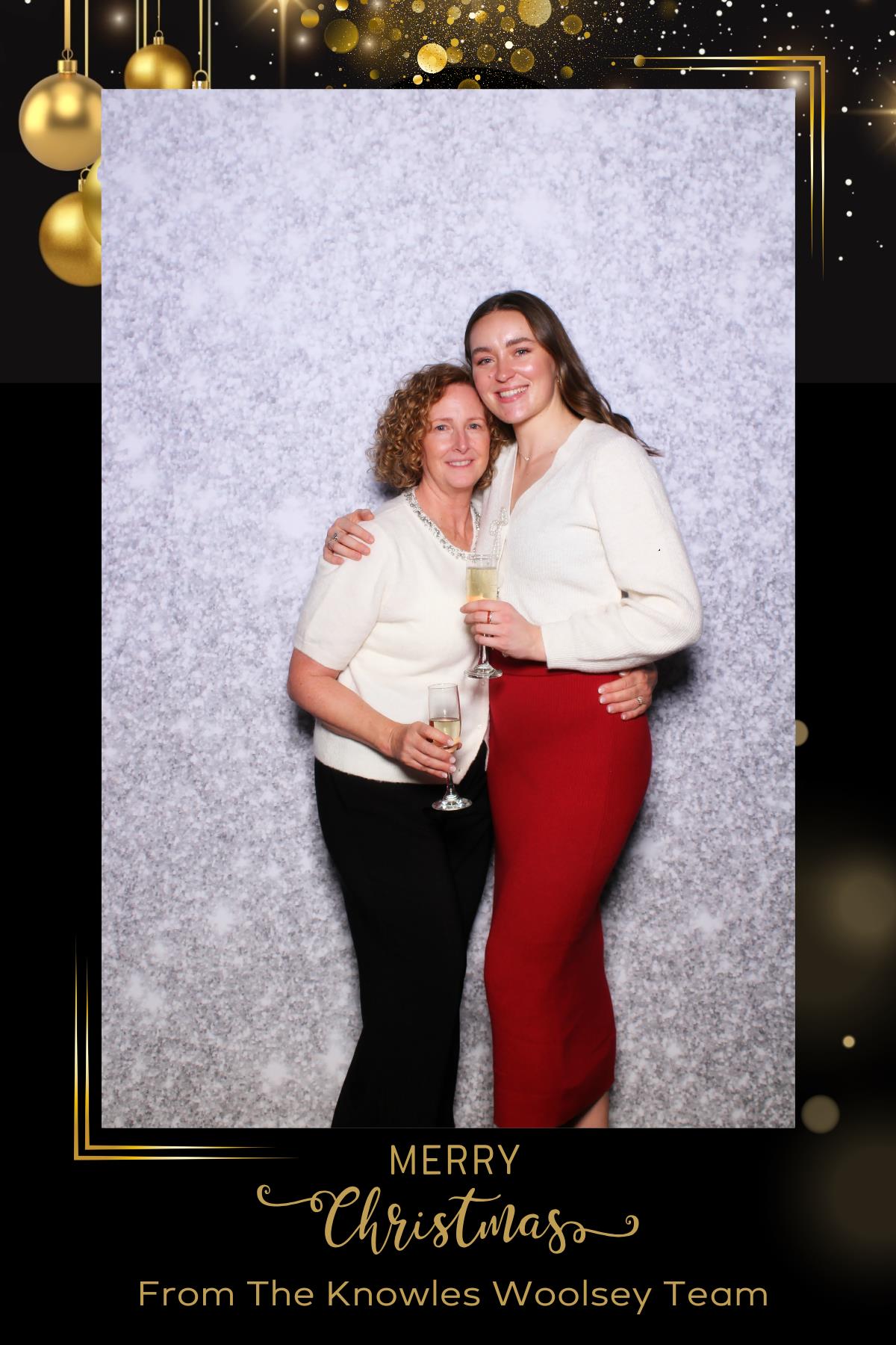 Knowles Woolsey Christmas Party | View more photos from the event at gallery.myselfiemirror.ca/u/romanmyselfiemirrorca/Knowles-Woolsey-Christmas-Party