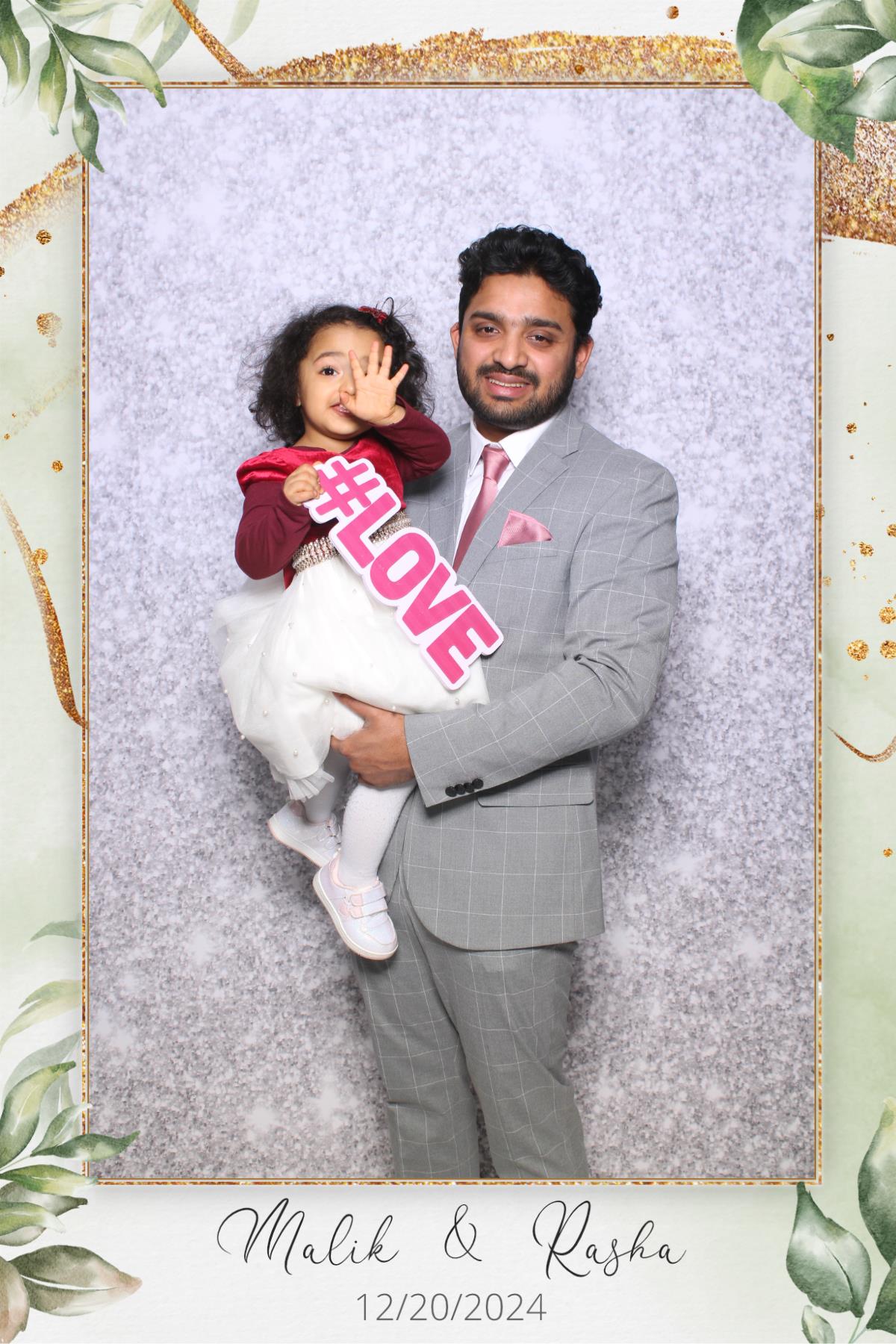 Malik & Rasha | View more photos from the event at gallery.myselfiemirror.ca/u/romanmyselfiemirrorca/Malik-Rasha