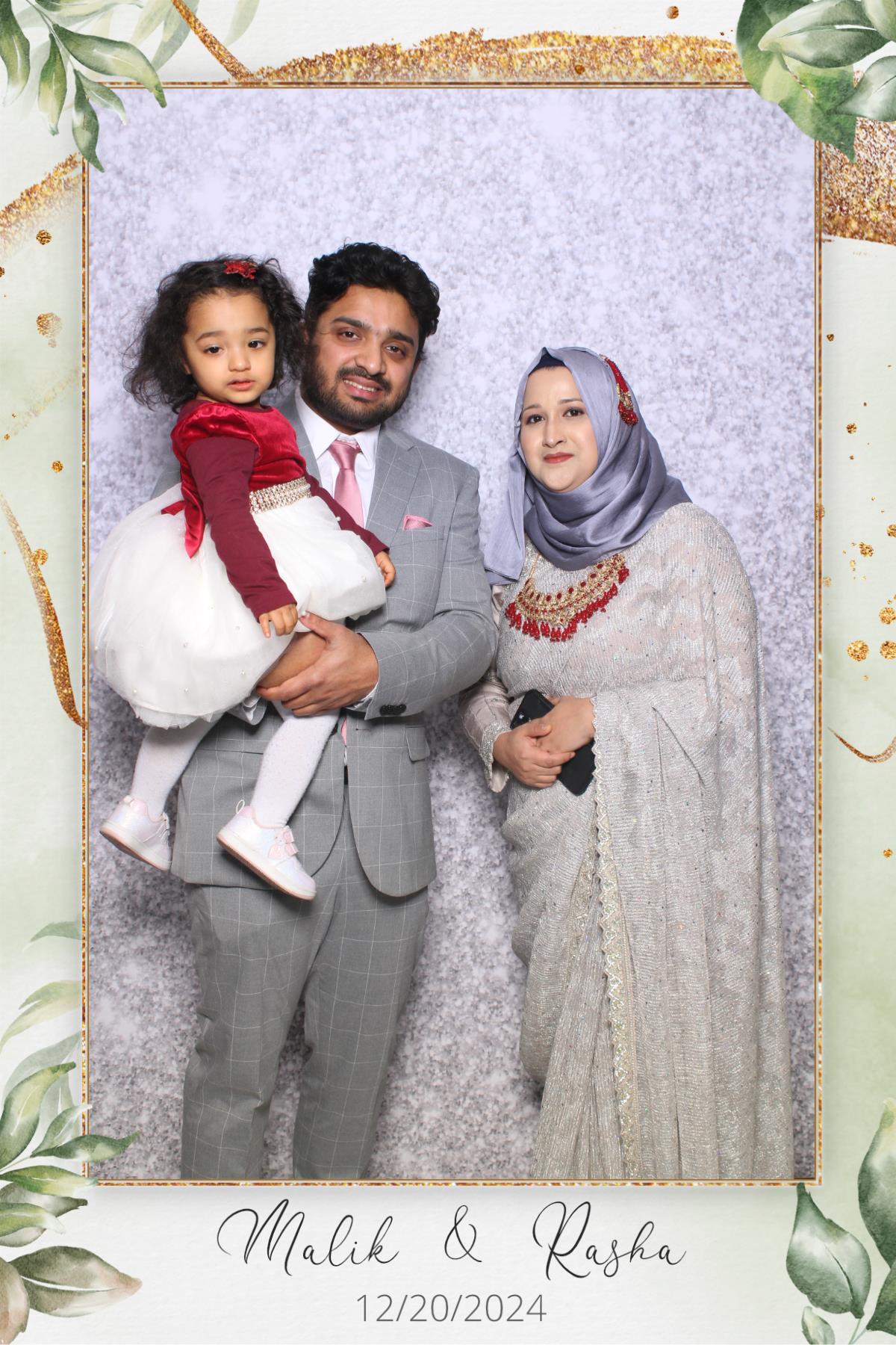 Malik & Rasha | View more photos from the event at gallery.myselfiemirror.ca/u/romanmyselfiemirrorca/Malik-Rasha