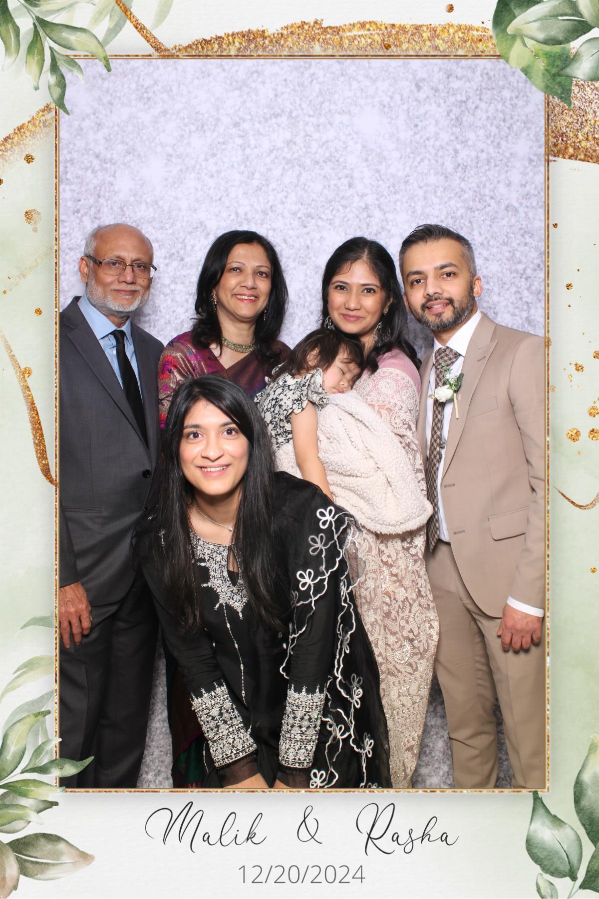 Malik & Rasha | View more photos from the event at gallery.myselfiemirror.ca/u/romanmyselfiemirrorca/Malik-Rasha