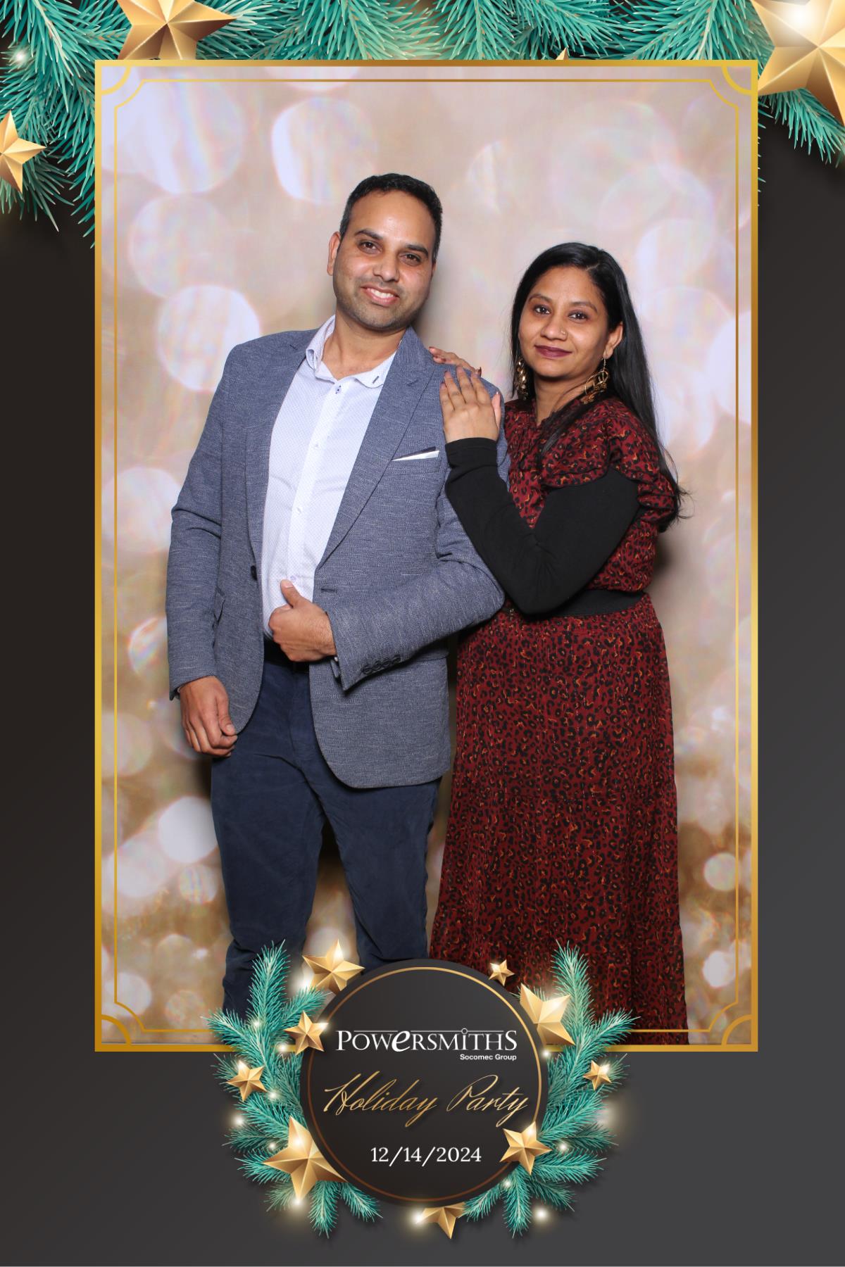 Powersmiths Holiday Party | View more photos from the event at gallery.myselfiemirror.ca/u/romanmyselfiemirrorca/Powersmiths-Holiday-Party