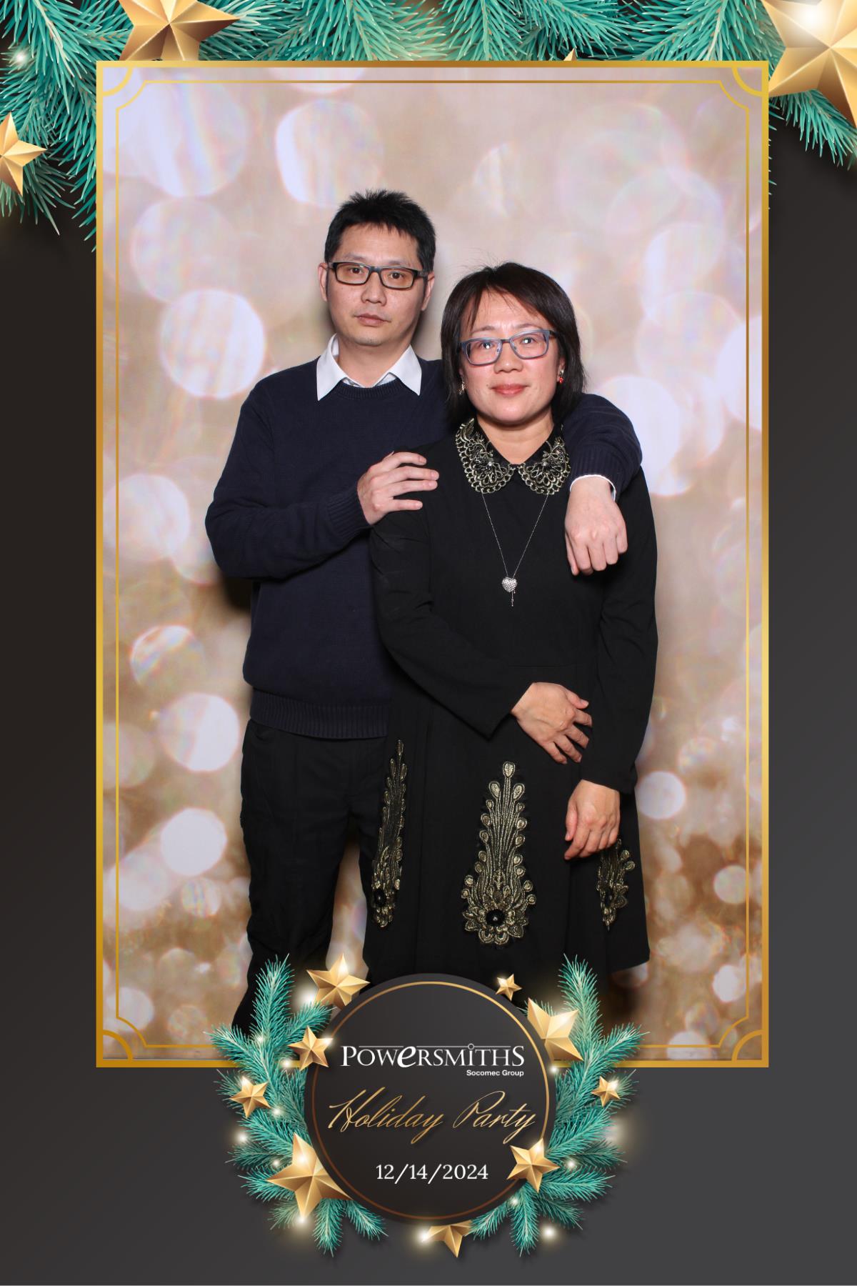 Powersmiths Holiday Party | View more photos from the event at gallery.myselfiemirror.ca/u/romanmyselfiemirrorca/Powersmiths-Holiday-Party