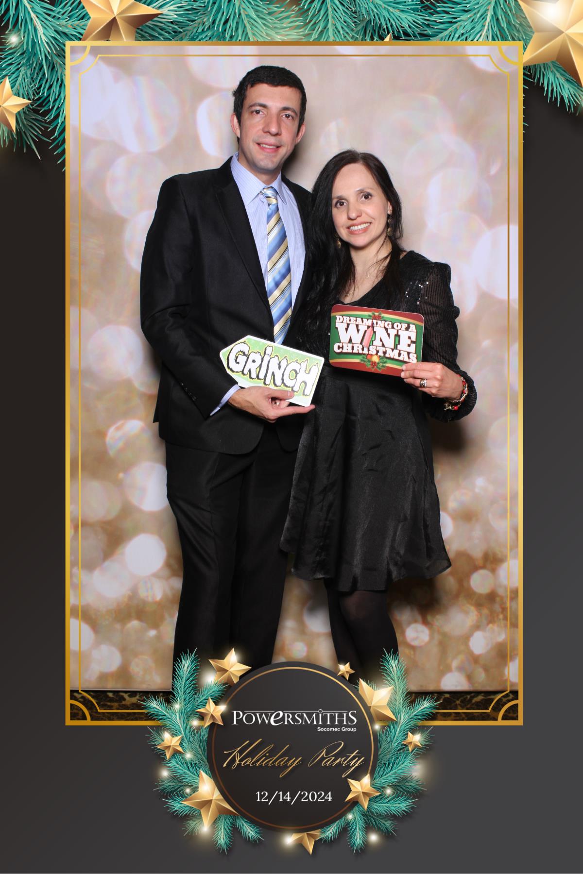 Powersmiths Holiday Party | View more photos from the event at gallery.myselfiemirror.ca/u/romanmyselfiemirrorca/Powersmiths-Holiday-Party
