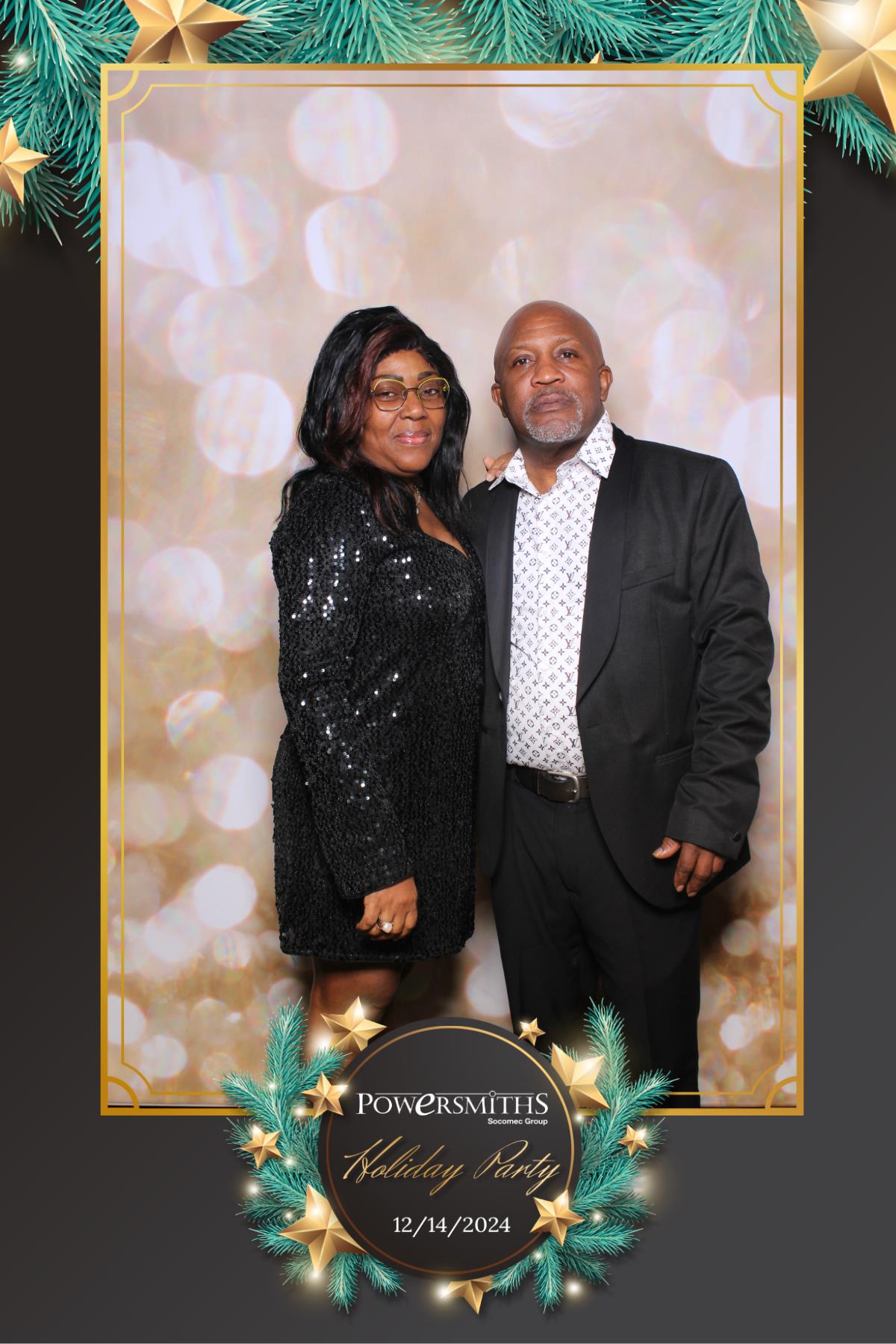 Powersmiths Holiday Party | View more photos from the event at gallery.myselfiemirror.ca/u/romanmyselfiemirrorca/Powersmiths-Holiday-Party
