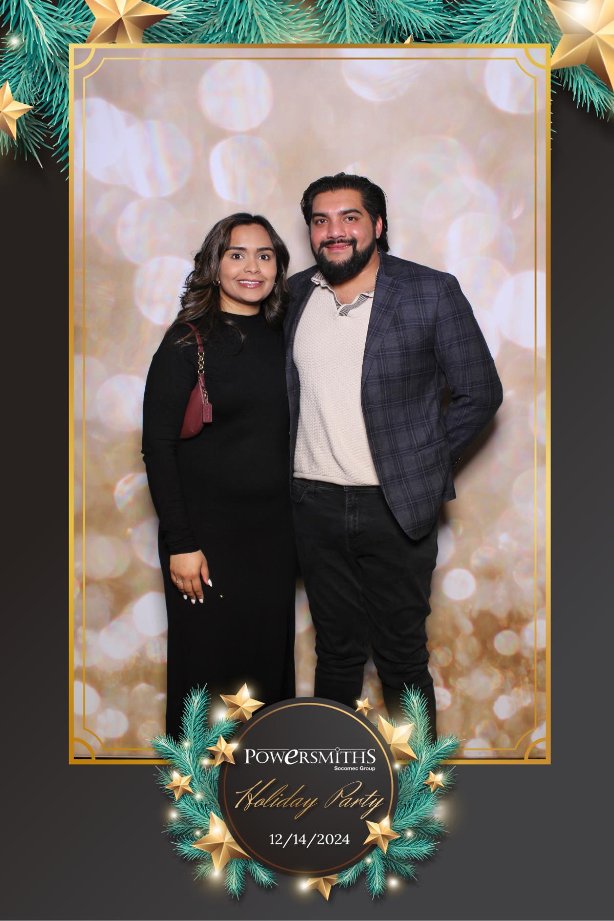 Powersmiths Holiday Party | View more photos from the event at gallery.myselfiemirror.ca/u/romanmyselfiemirrorca/Powersmiths-Holiday-Party