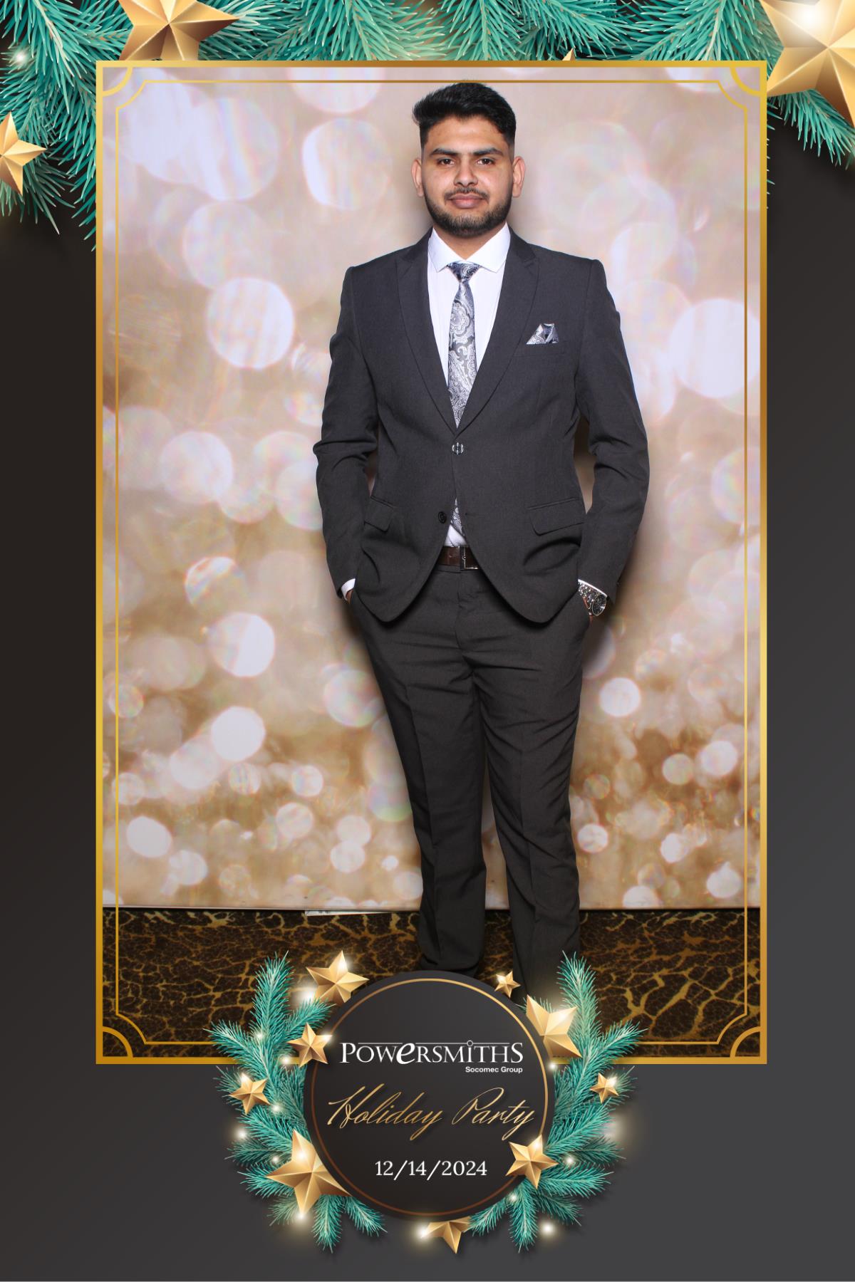Powersmiths Holiday Party | View more photos from the event at gallery.myselfiemirror.ca/u/romanmyselfiemirrorca/Powersmiths-Holiday-Party