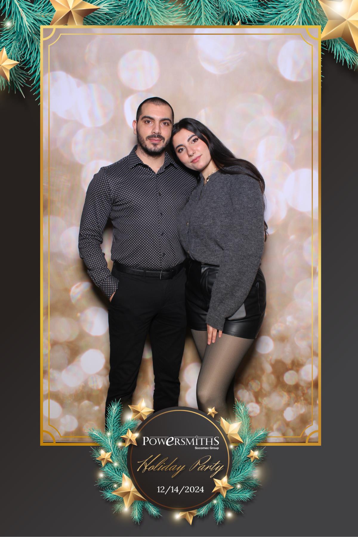 Powersmiths Holiday Party | View more photos from the event at gallery.myselfiemirror.ca/u/romanmyselfiemirrorca/Powersmiths-Holiday-Party