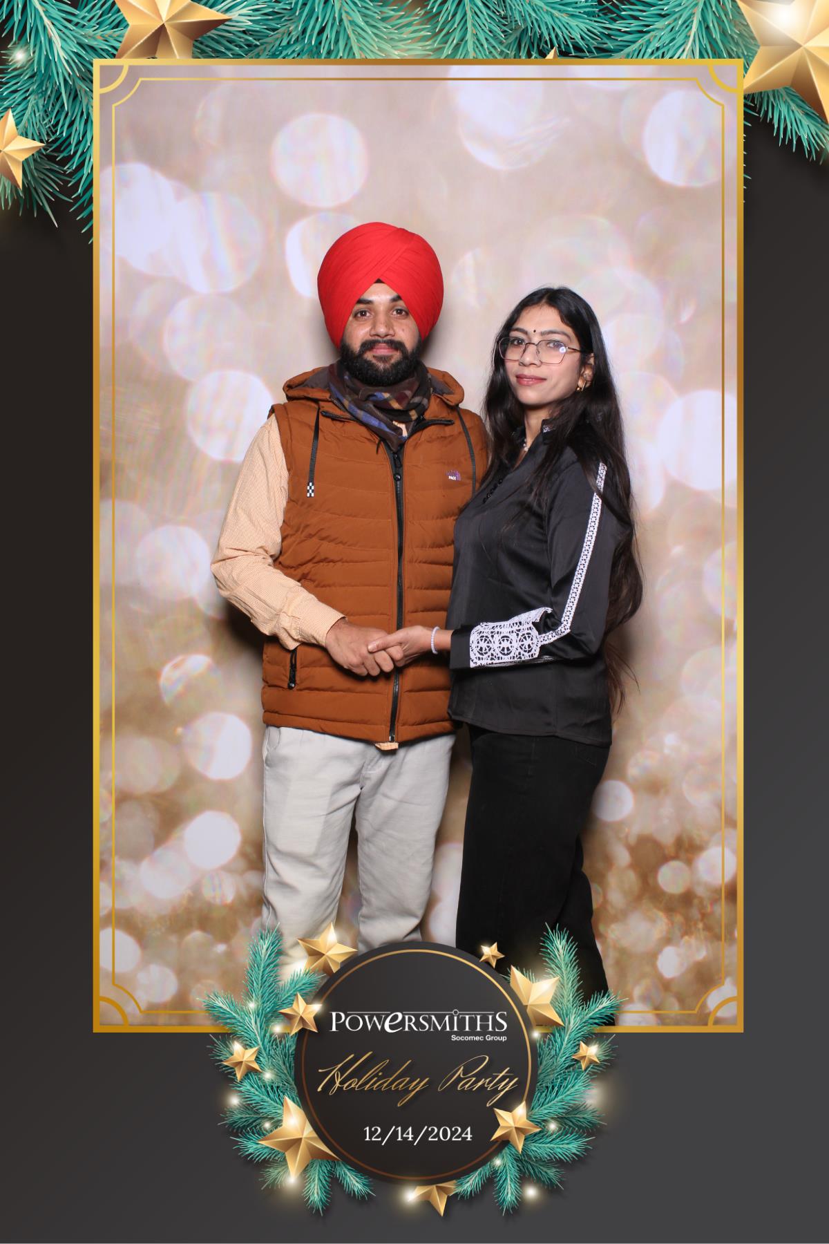 Powersmiths Holiday Party | View more photos from the event at gallery.myselfiemirror.ca/u/romanmyselfiemirrorca/Powersmiths-Holiday-Party