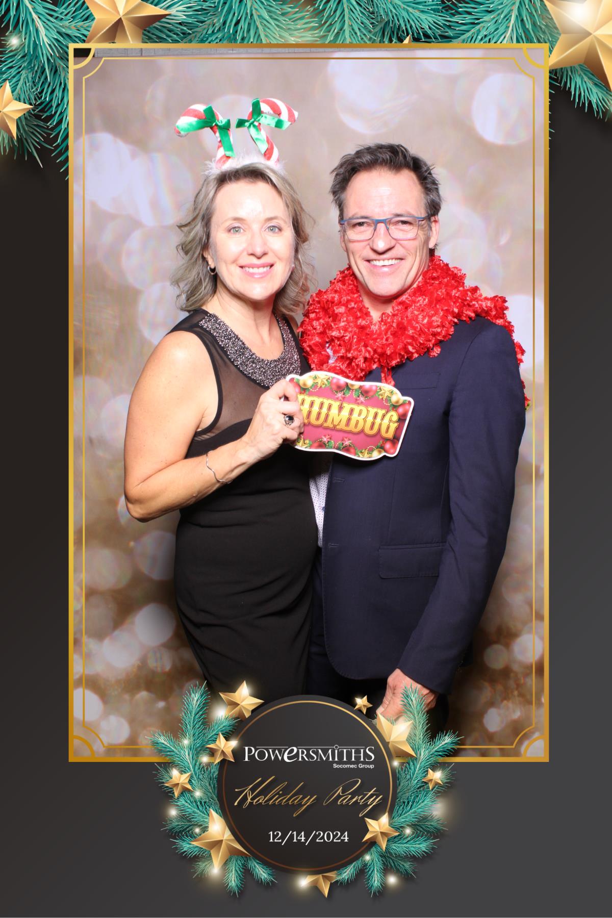Powersmiths Holiday Party | View more photos from the event at gallery.myselfiemirror.ca/u/romanmyselfiemirrorca/Powersmiths-Holiday-Party