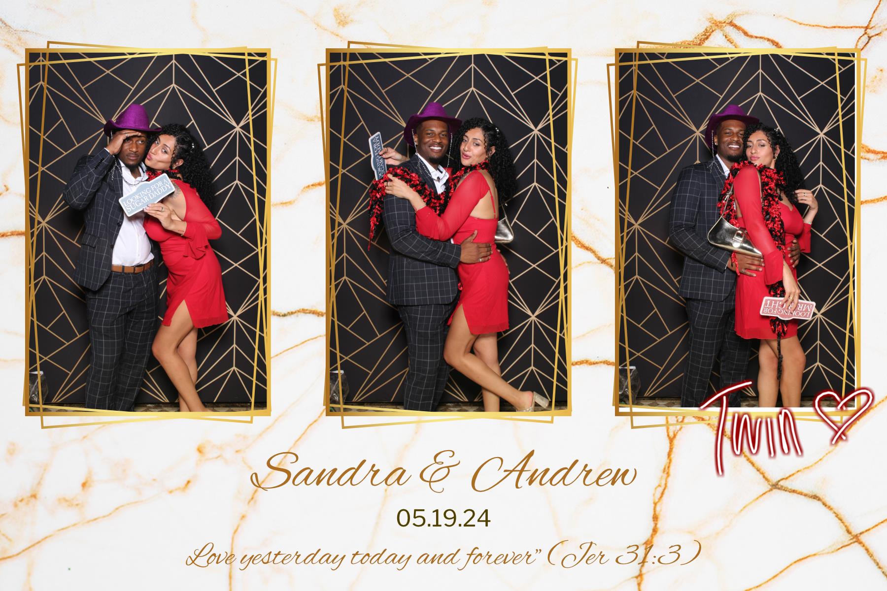 Sandra and Andrew | View more photos from the event at gallery.myselfiemirror.ca/u/romanmyselfiemirrorca/Sandra-and-Andrew