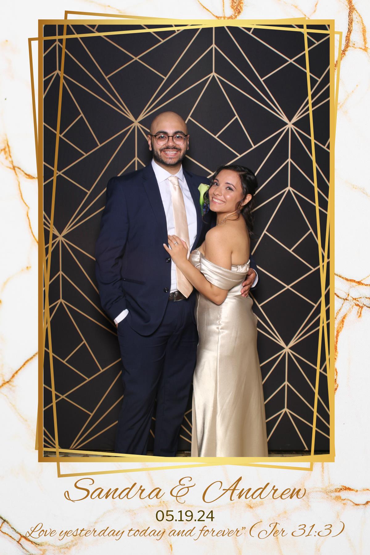 Sandra and Andrew | View more photos from the event at gallery.myselfiemirror.ca/u/romanmyselfiemirrorca/Sandra-and-Andrew