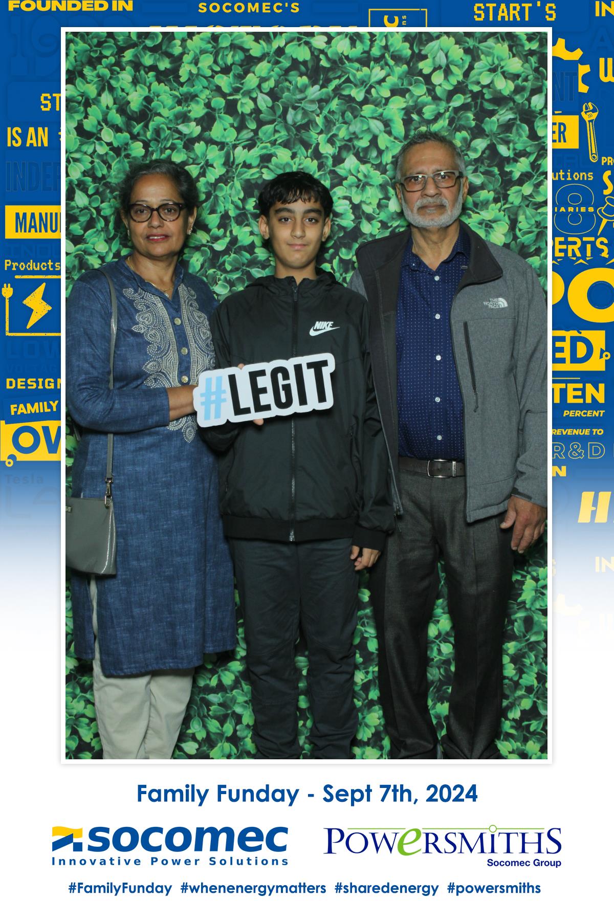 Socomec Family Fun Day  | View more photos from the event at gallery.myselfiemirror.ca/u/romanmyselfiemirrorca/Socomec-Family-Fun-Day