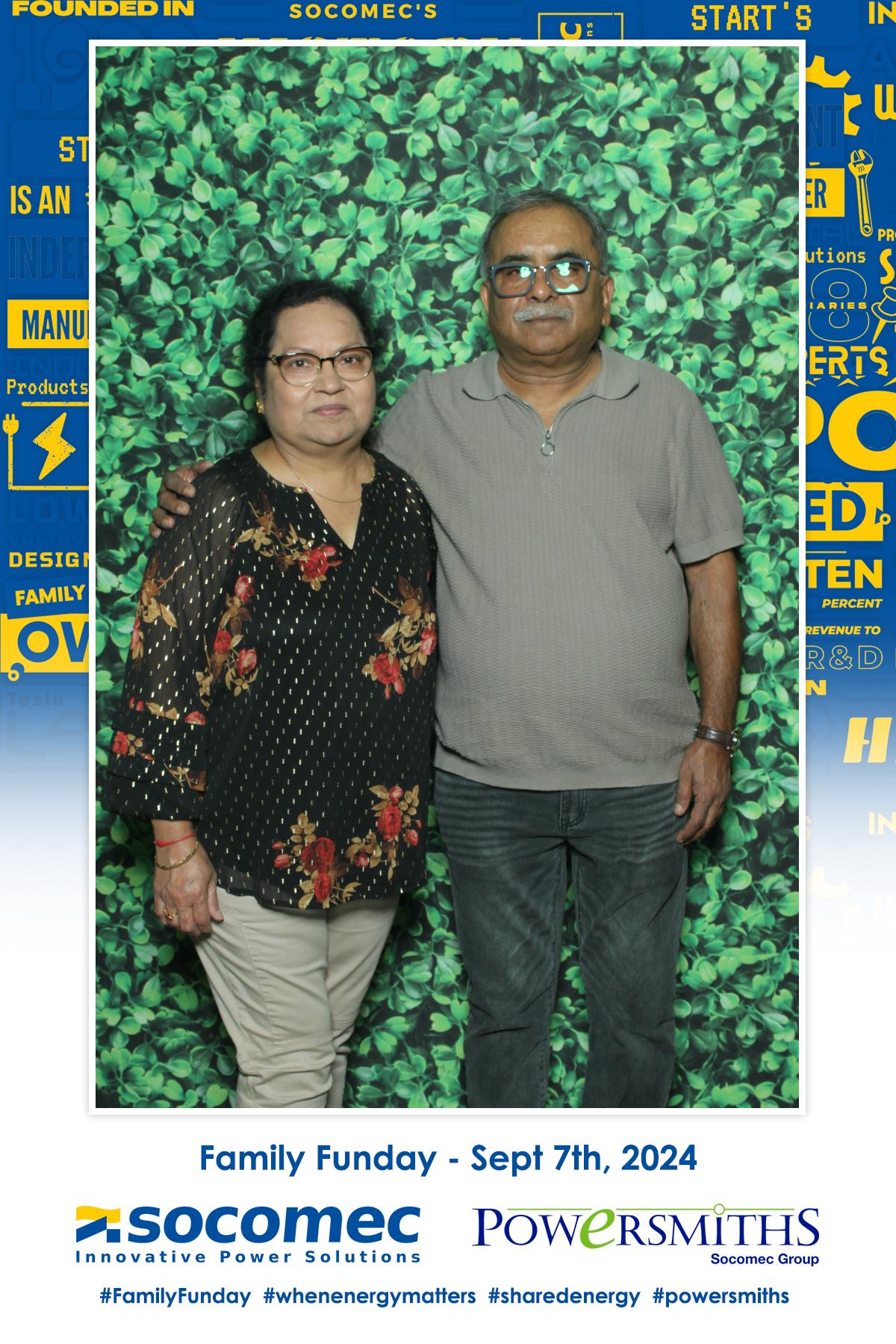 Socomec Family Fun Day  | View more photos from the event at gallery.myselfiemirror.ca/u/romanmyselfiemirrorca/Socomec-Family-Fun-Day