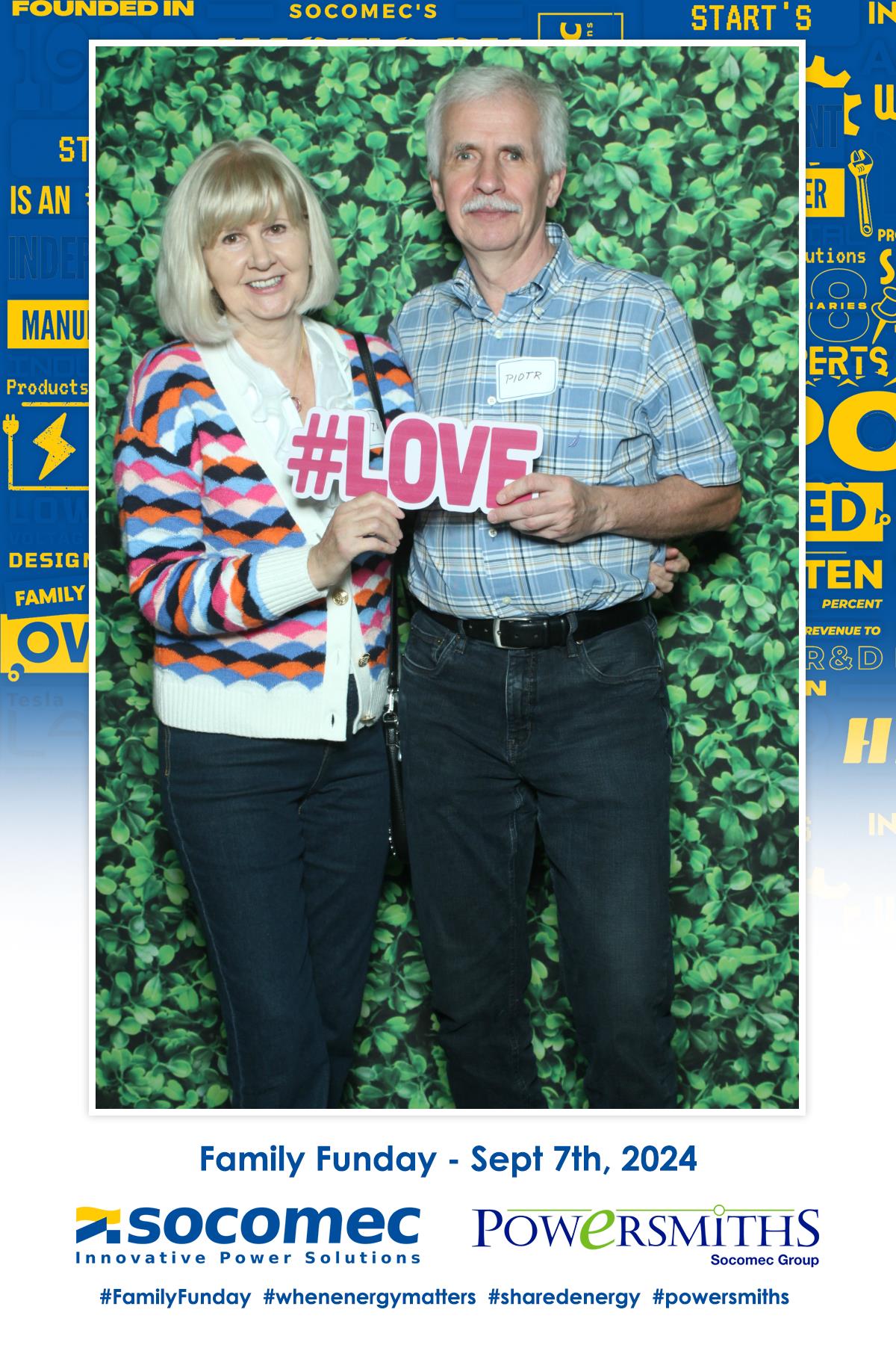 Socomec Family Fun Day  | View more photos from the event at gallery.myselfiemirror.ca/u/romanmyselfiemirrorca/Socomec-Family-Fun-Day