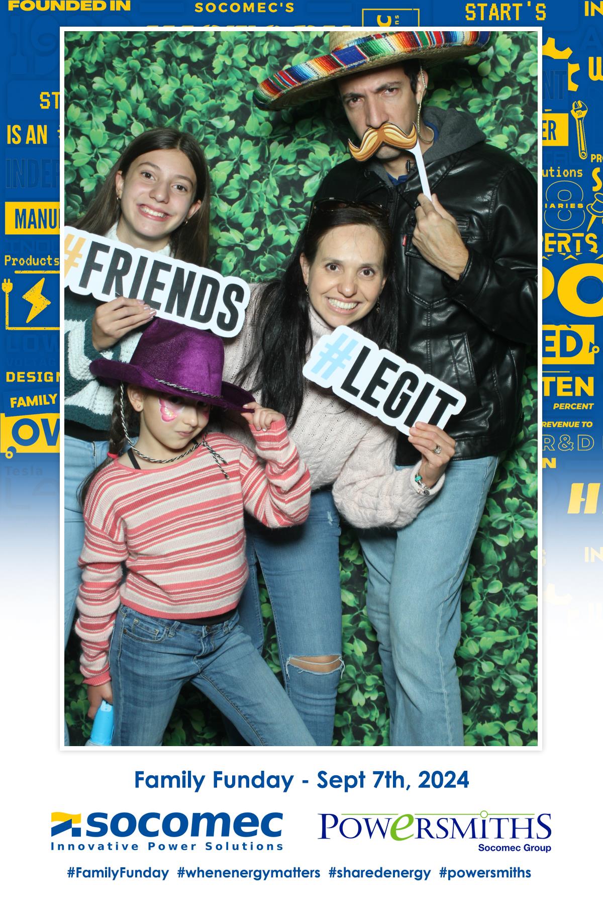Socomec Family Fun Day  | View more photos from the event at gallery.myselfiemirror.ca/u/romanmyselfiemirrorca/Socomec-Family-Fun-Day