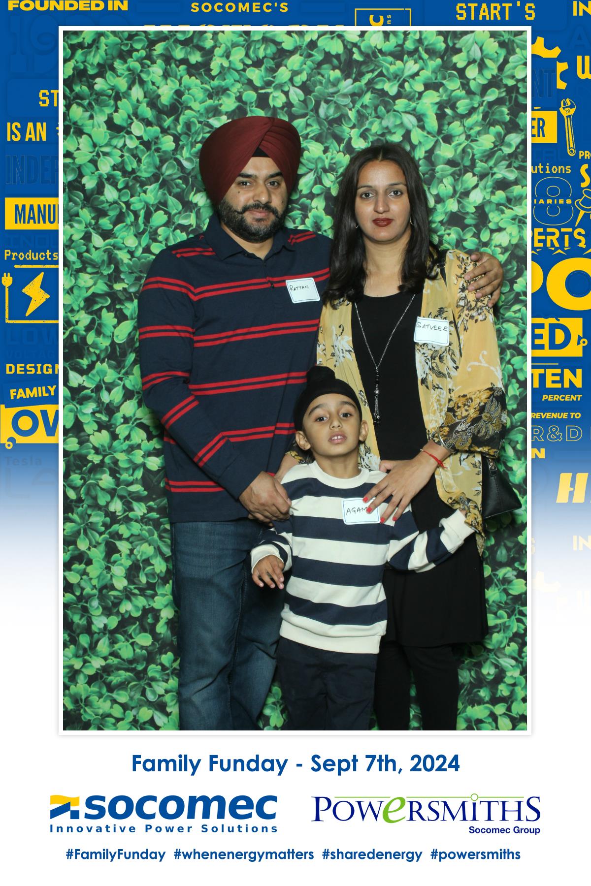 Socomec Family Fun Day  | View more photos from the event at gallery.myselfiemirror.ca/u/romanmyselfiemirrorca/Socomec-Family-Fun-Day