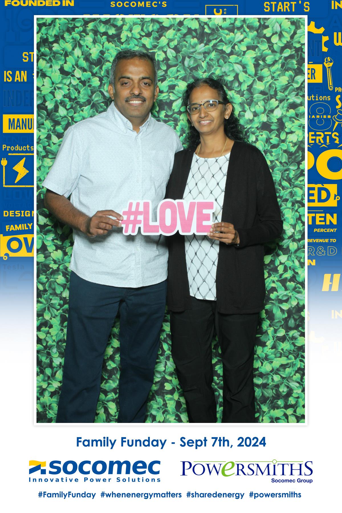 Socomec Family Fun Day  | View more photos from the event at gallery.myselfiemirror.ca/u/romanmyselfiemirrorca/Socomec-Family-Fun-Day