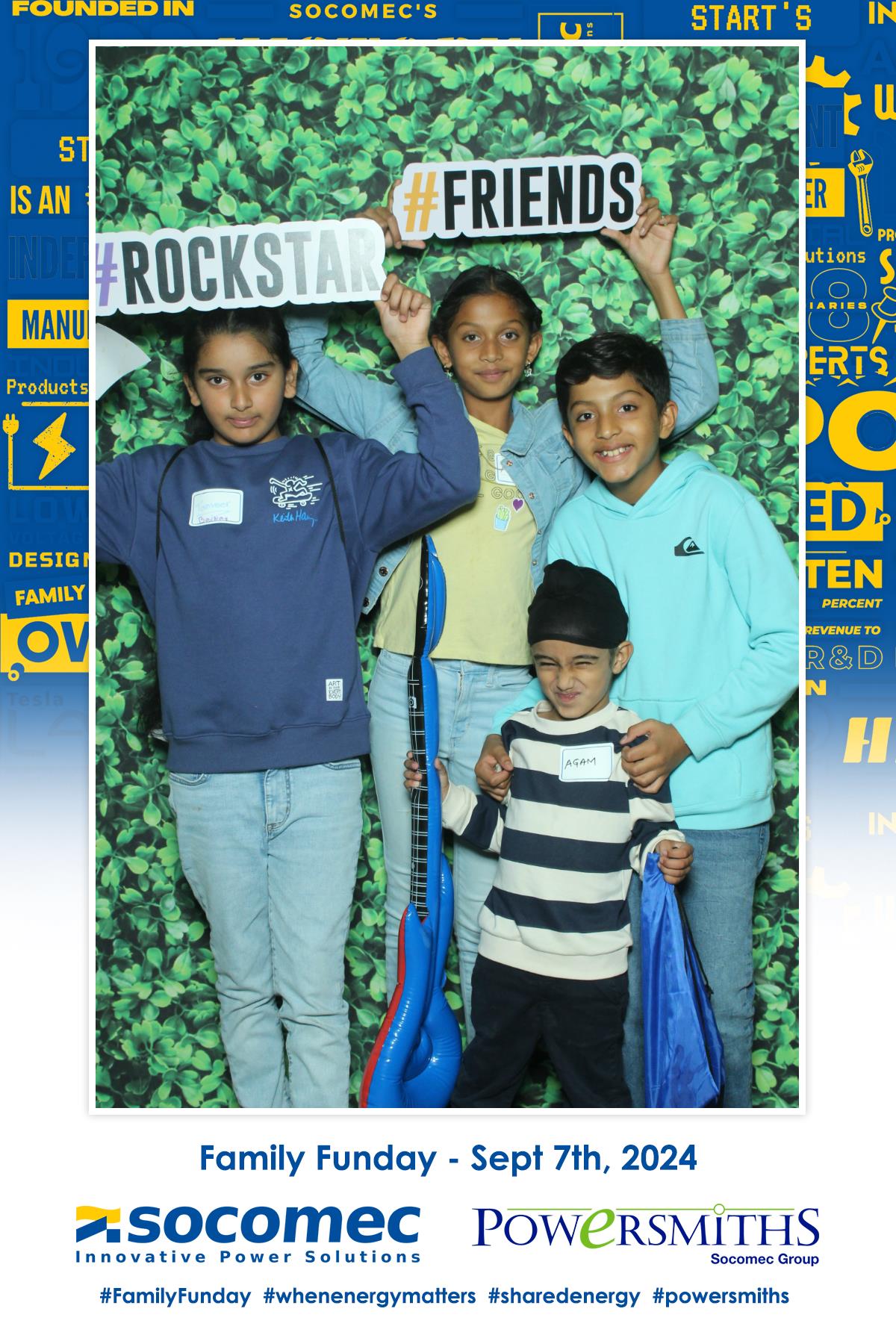 Socomec Family Fun Day  | View more photos from the event at gallery.myselfiemirror.ca/u/romanmyselfiemirrorca/Socomec-Family-Fun-Day
