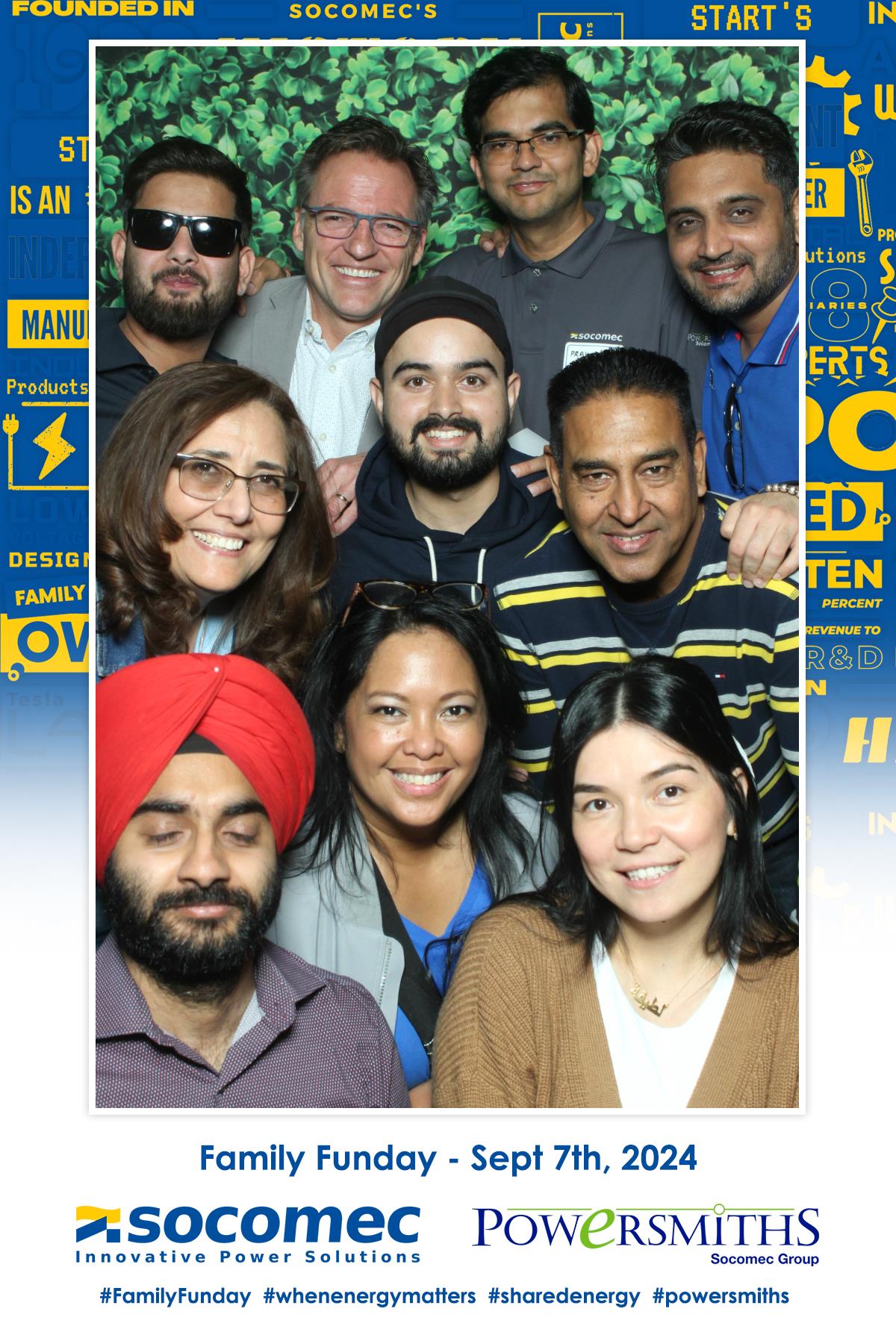 Socomec Family Fun Day  | View more photos from the event at gallery.myselfiemirror.ca/u/romanmyselfiemirrorca/Socomec-Family-Fun-Day