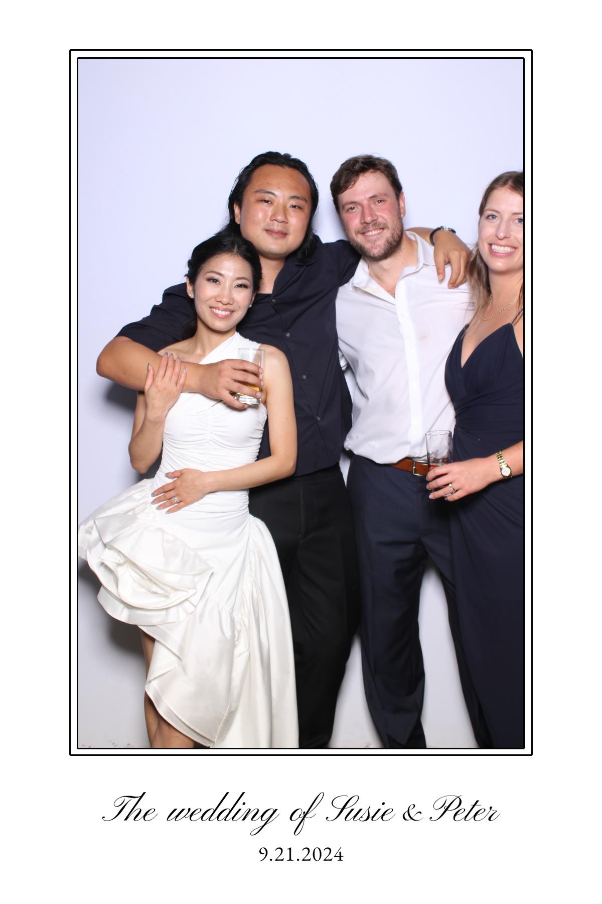 Susie & Peter | View more photos from the event at gallery.myselfiemirror.ca/u/romanmyselfiemirrorca/Susie-Peter