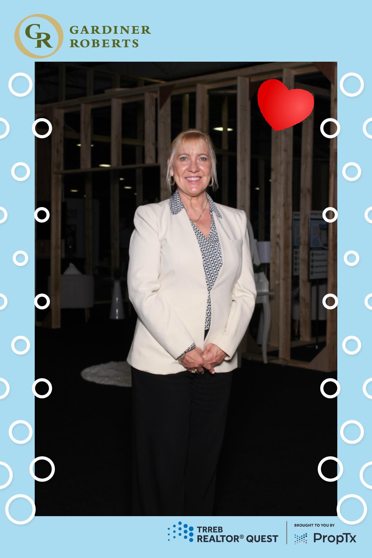 TRREB Realtor Quest 2024 | View more photos from the event at gallery.myselfiemirror.ca/u/romanmyselfiemirrorca/TRREB-Realtor-Quest-2024