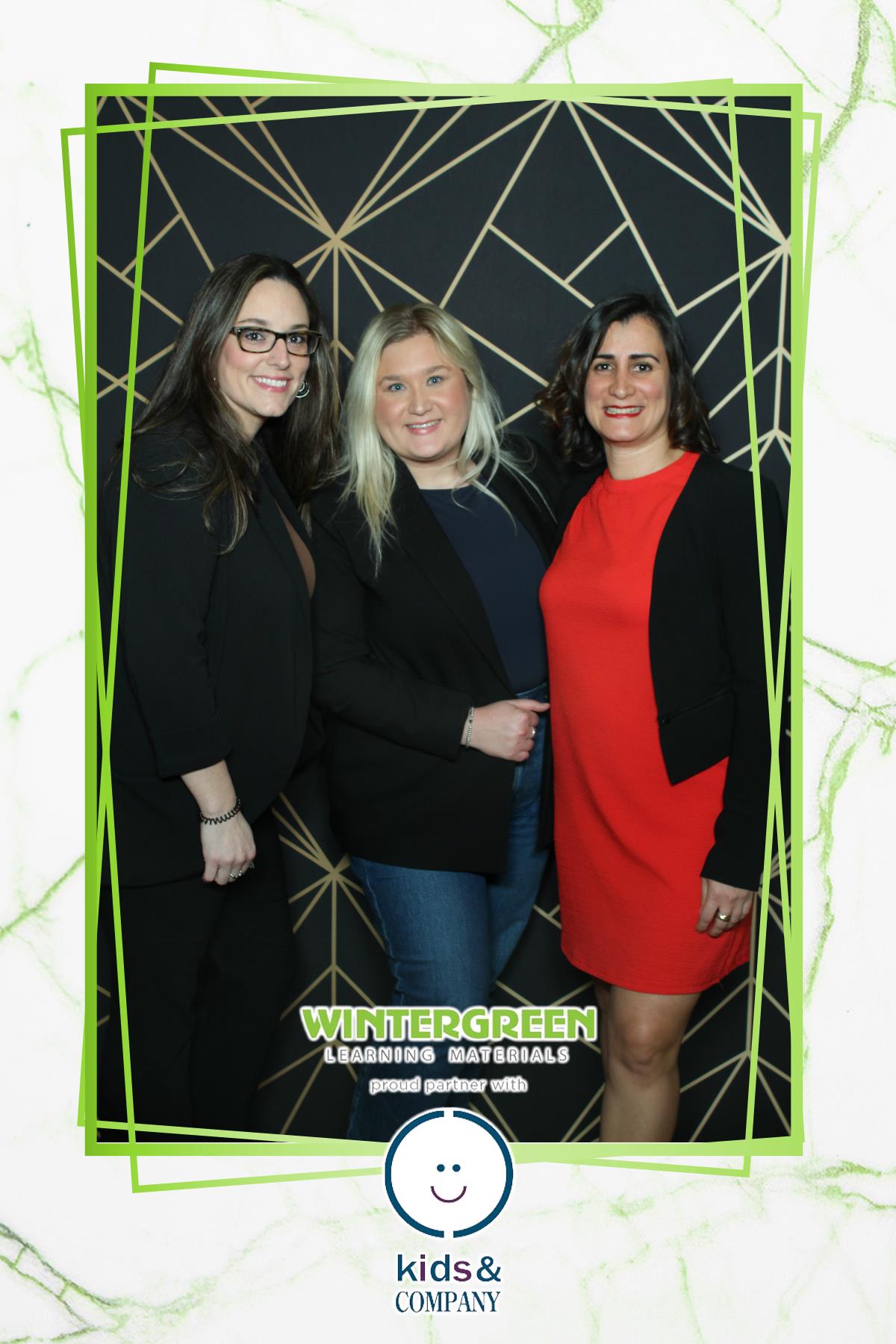Wintergreen Cocktail Hour | View more photos from the event at gallery.myselfiemirror.ca/u/romanmyselfiemirrorca/Wintergreen-Cocktail-Hour