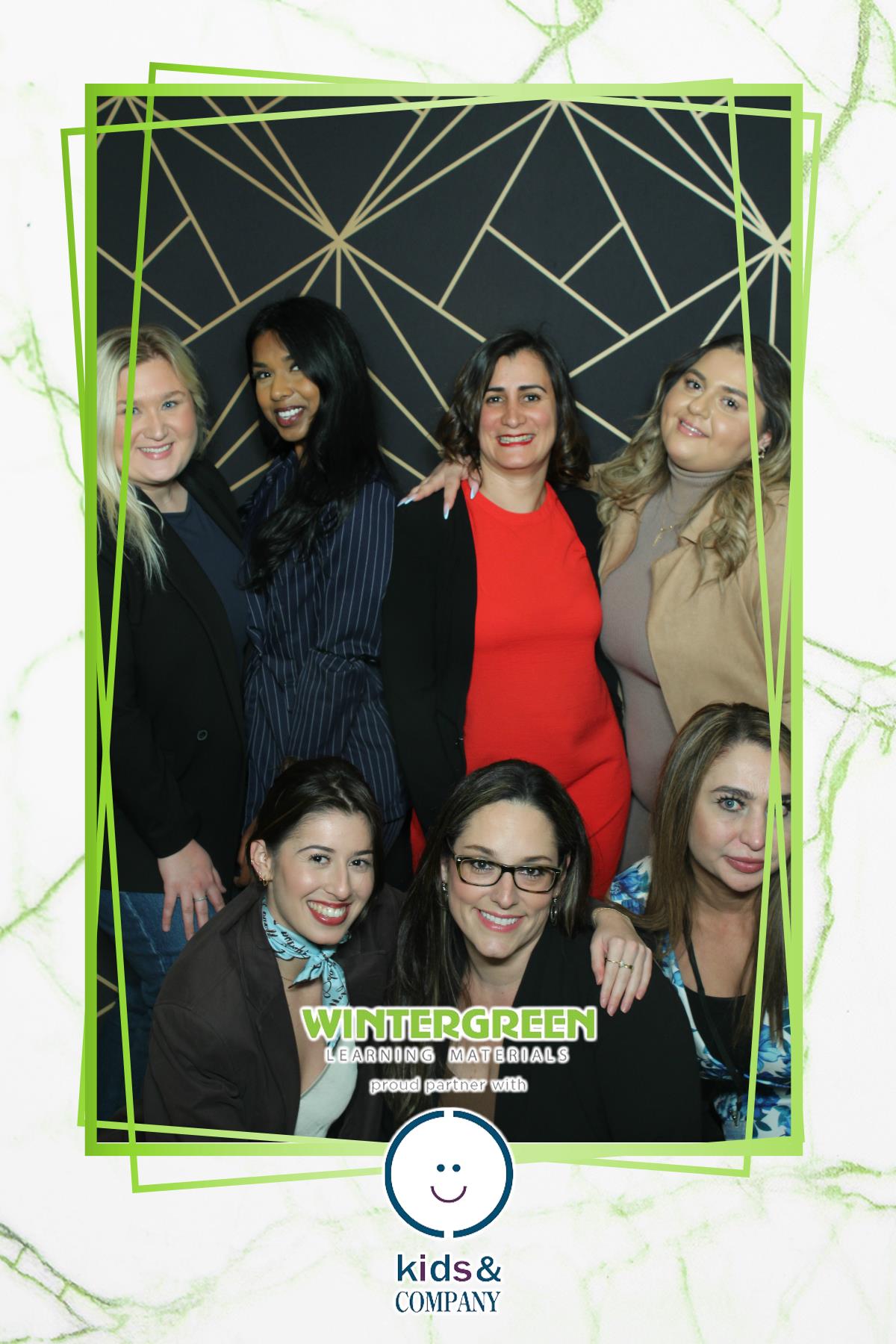Wintergreen Cocktail Hour | View more photos from the event at gallery.myselfiemirror.ca/u/romanmyselfiemirrorca/Wintergreen-Cocktail-Hour