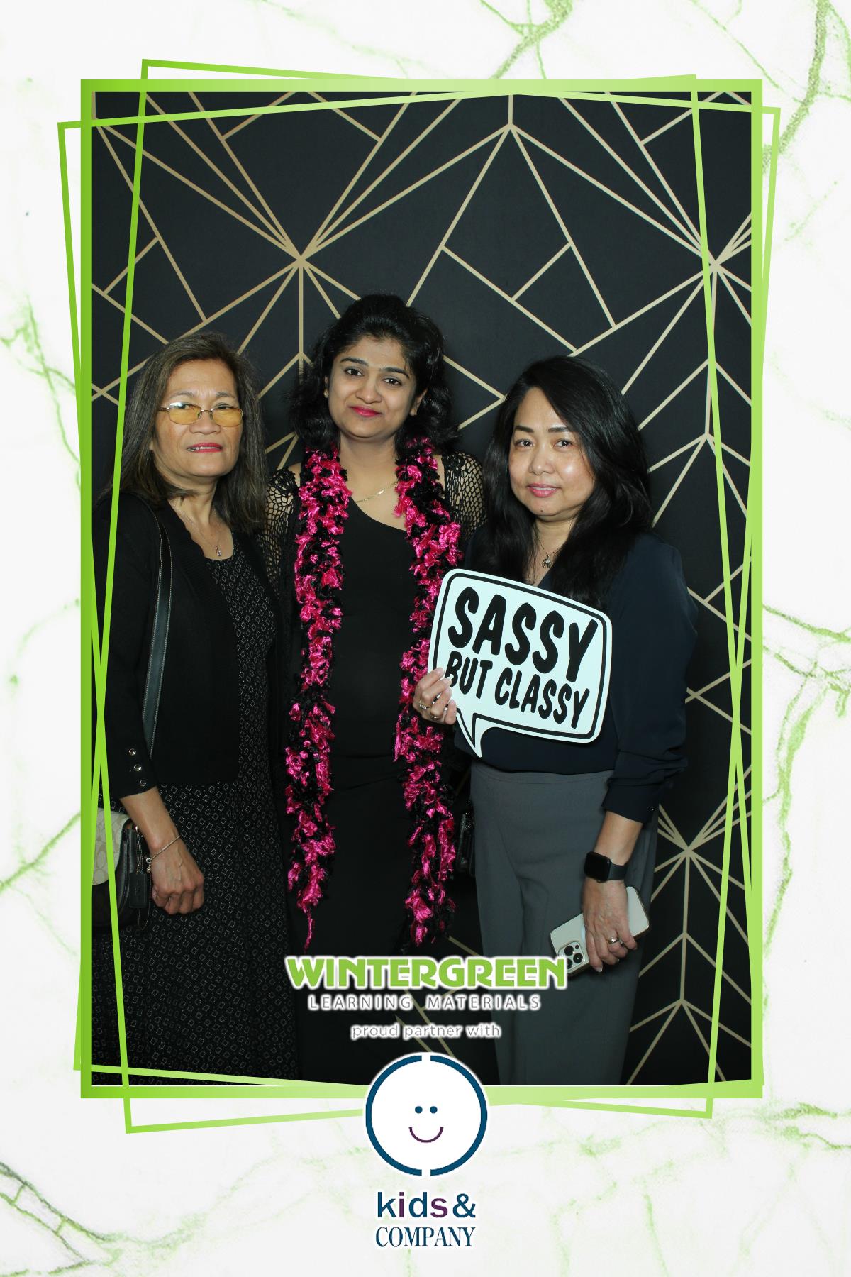 Wintergreen Cocktail Hour | View more photos from the event at gallery.myselfiemirror.ca/u/romanmyselfiemirrorca/Wintergreen-Cocktail-Hour