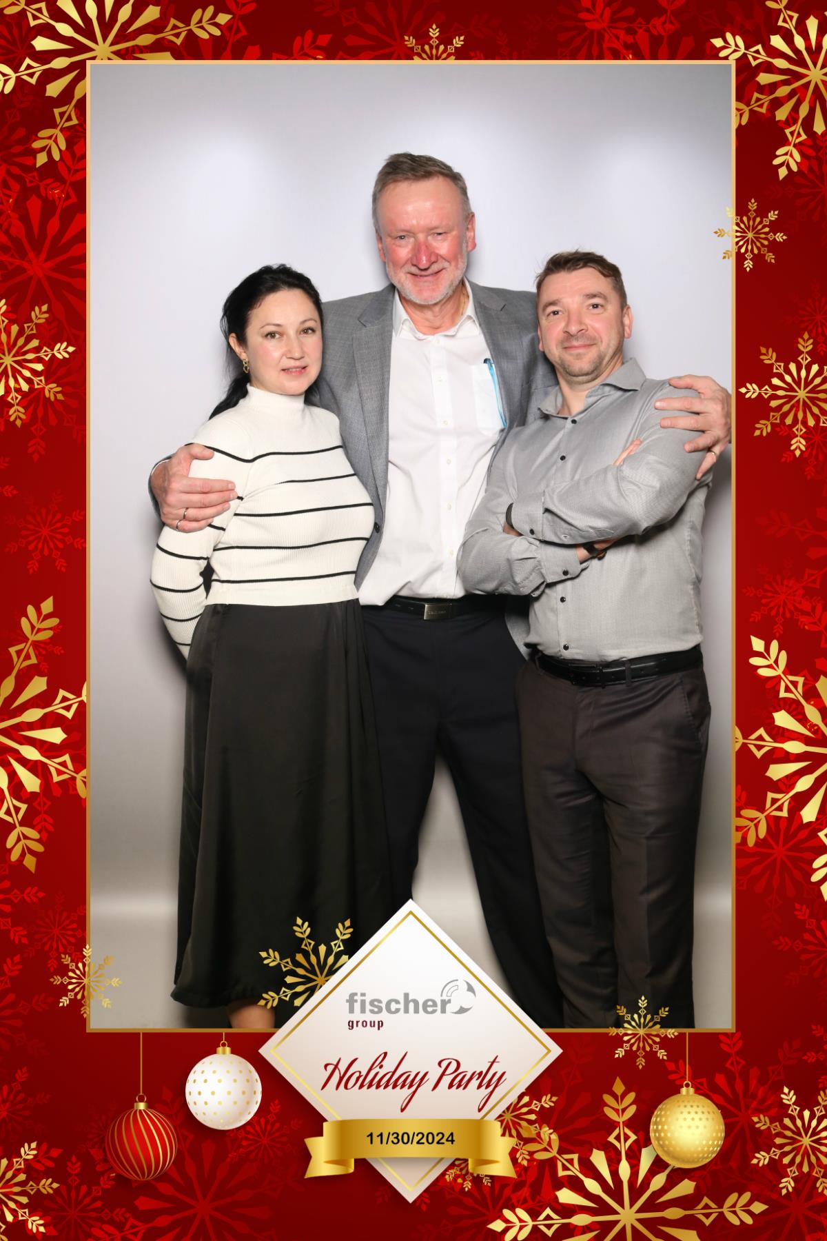 fischer Canada Holiday Party  | View more photos from the event at gallery.myselfiemirror.ca/u/romanmyselfiemirrorca/fischer-Canada-Holiday-Party