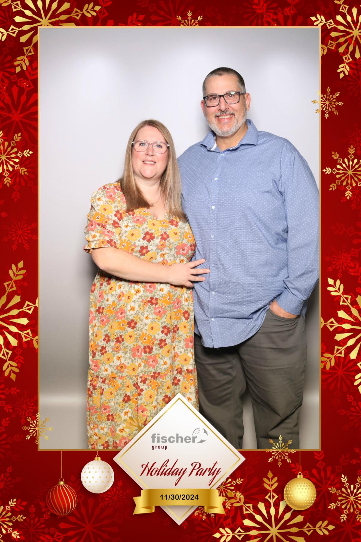 fischer Canada Holiday Party  | View more photos from the event at gallery.myselfiemirror.ca/u/romanmyselfiemirrorca/fischer-Canada-Holiday-Party