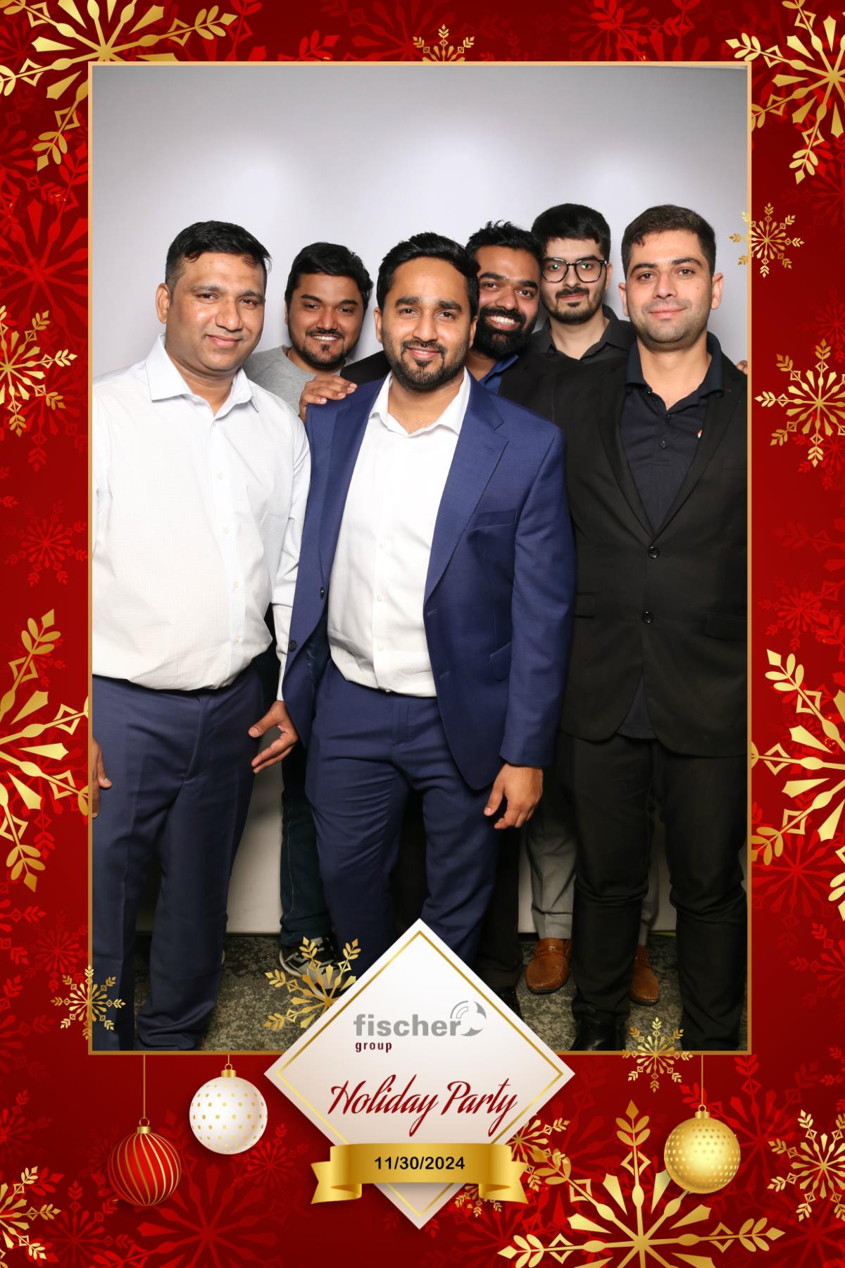 fischer Canada Holiday Party  | View more photos from the event at gallery.myselfiemirror.ca/u/romanmyselfiemirrorca/fischer-Canada-Holiday-Party