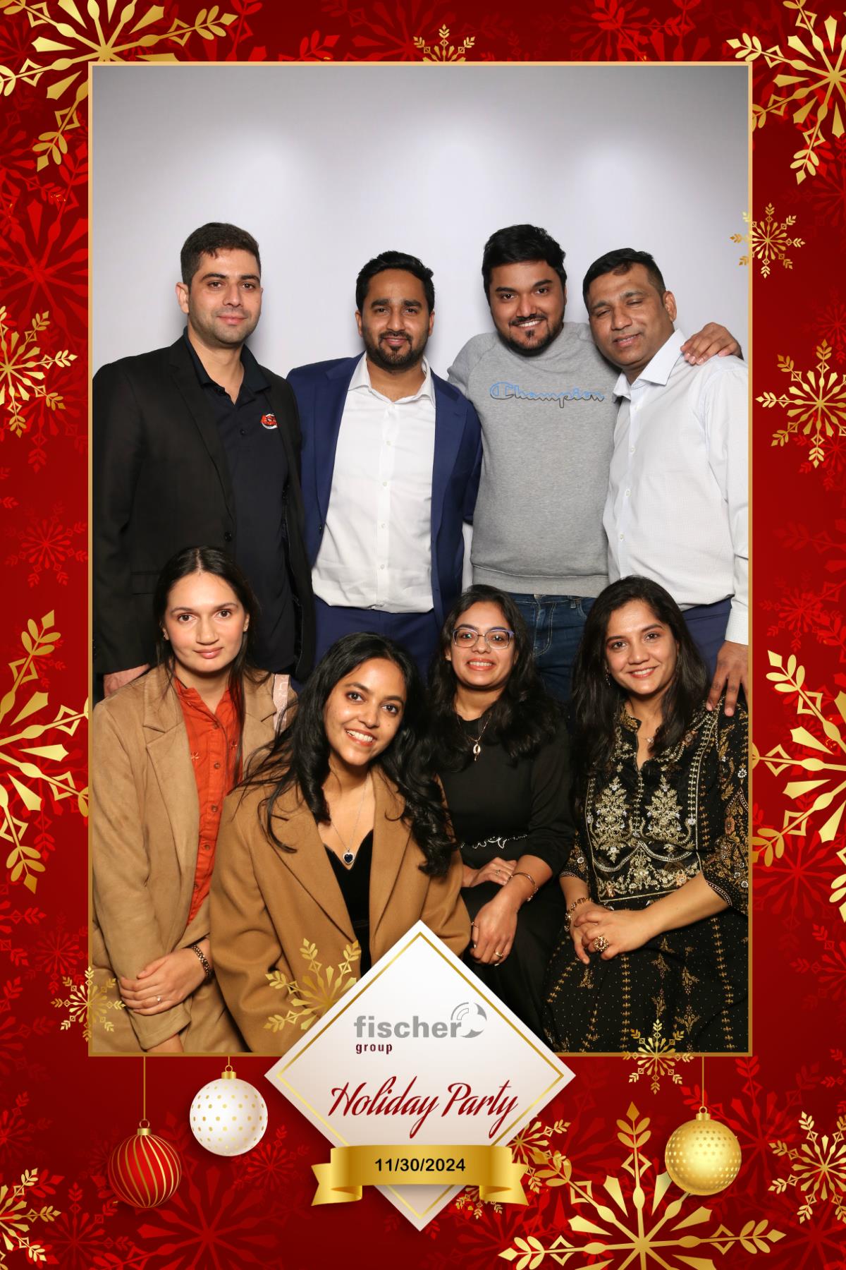 fischer Canada Holiday Party  | View more photos from the event at gallery.myselfiemirror.ca/u/romanmyselfiemirrorca/fischer-Canada-Holiday-Party
