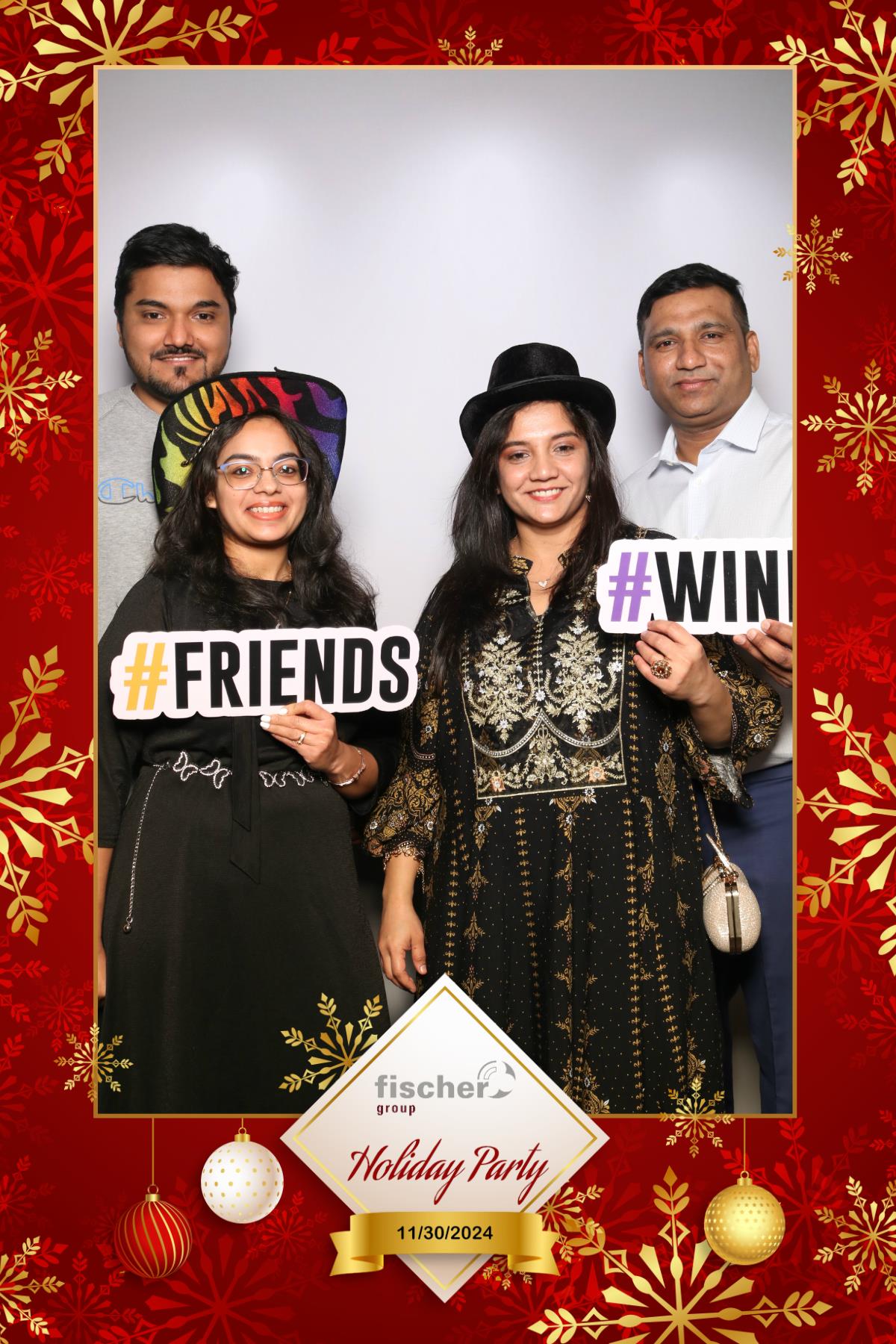 fischer Canada Holiday Party  | View more photos from the event at gallery.myselfiemirror.ca/u/romanmyselfiemirrorca/fischer-Canada-Holiday-Party