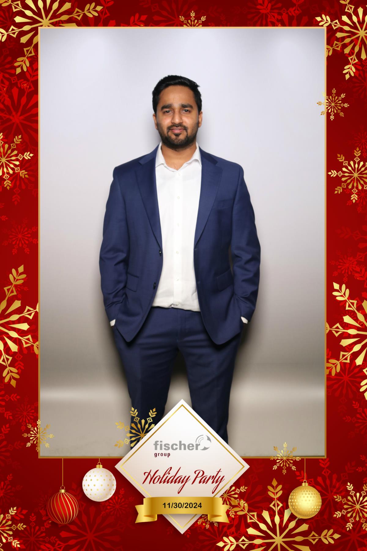 fischer Canada Holiday Party  | View more photos from the event at gallery.myselfiemirror.ca/u/romanmyselfiemirrorca/fischer-Canada-Holiday-Party