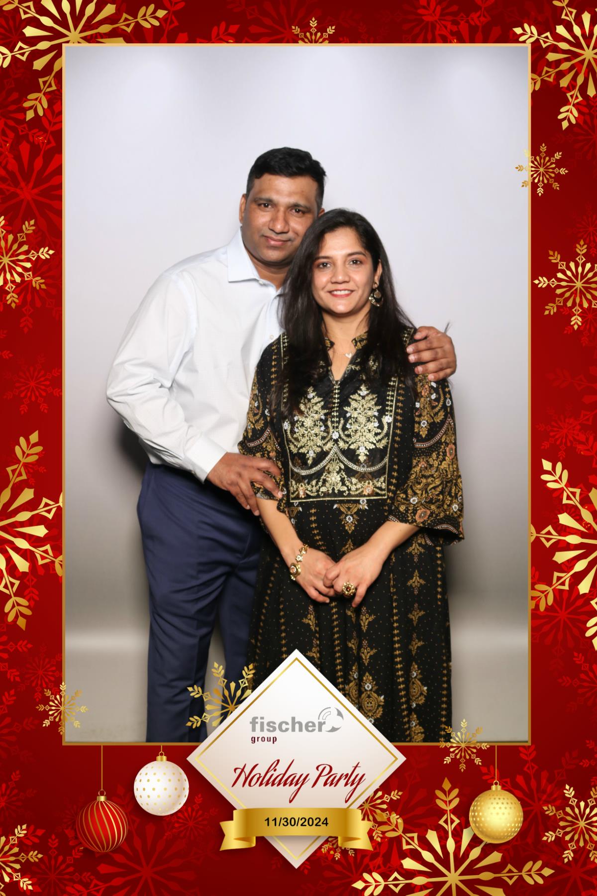 fischer Canada Holiday Party  | View more photos from the event at gallery.myselfiemirror.ca/u/romanmyselfiemirrorca/fischer-Canada-Holiday-Party