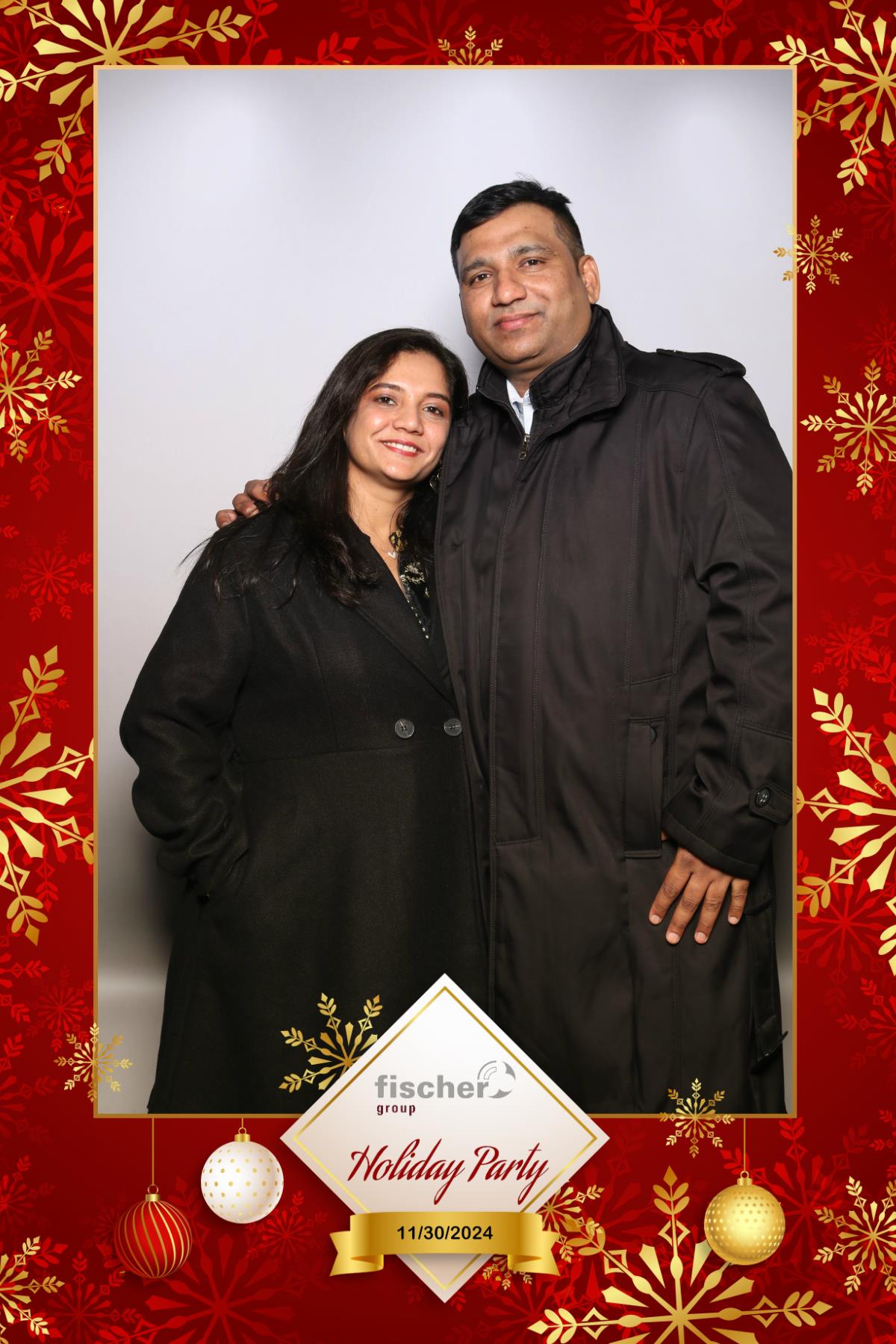 fischer Canada Holiday Party  | View more photos from the event at gallery.myselfiemirror.ca/u/romanmyselfiemirrorca/fischer-Canada-Holiday-Party
