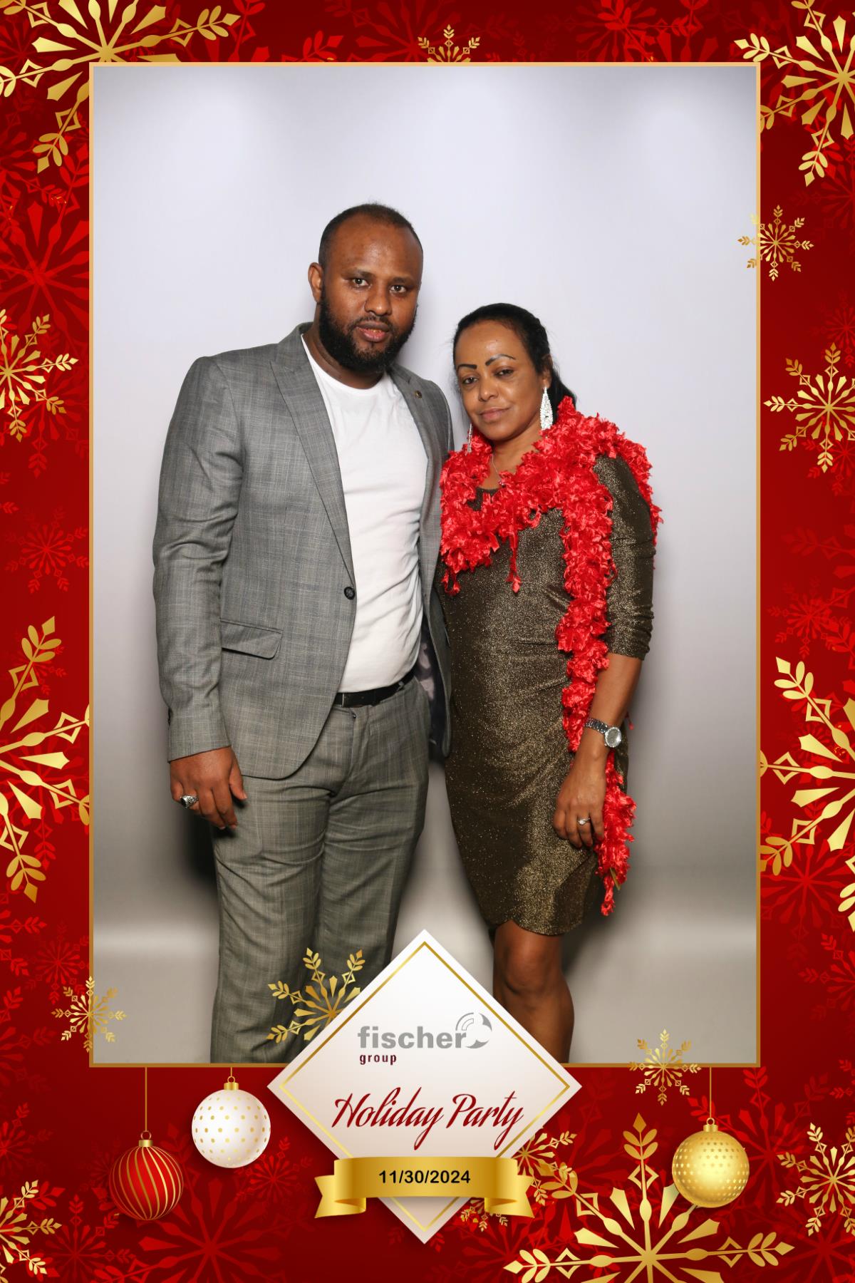 fischer Canada Holiday Party  | View more photos from the event at gallery.myselfiemirror.ca/u/romanmyselfiemirrorca/fischer-Canada-Holiday-Party