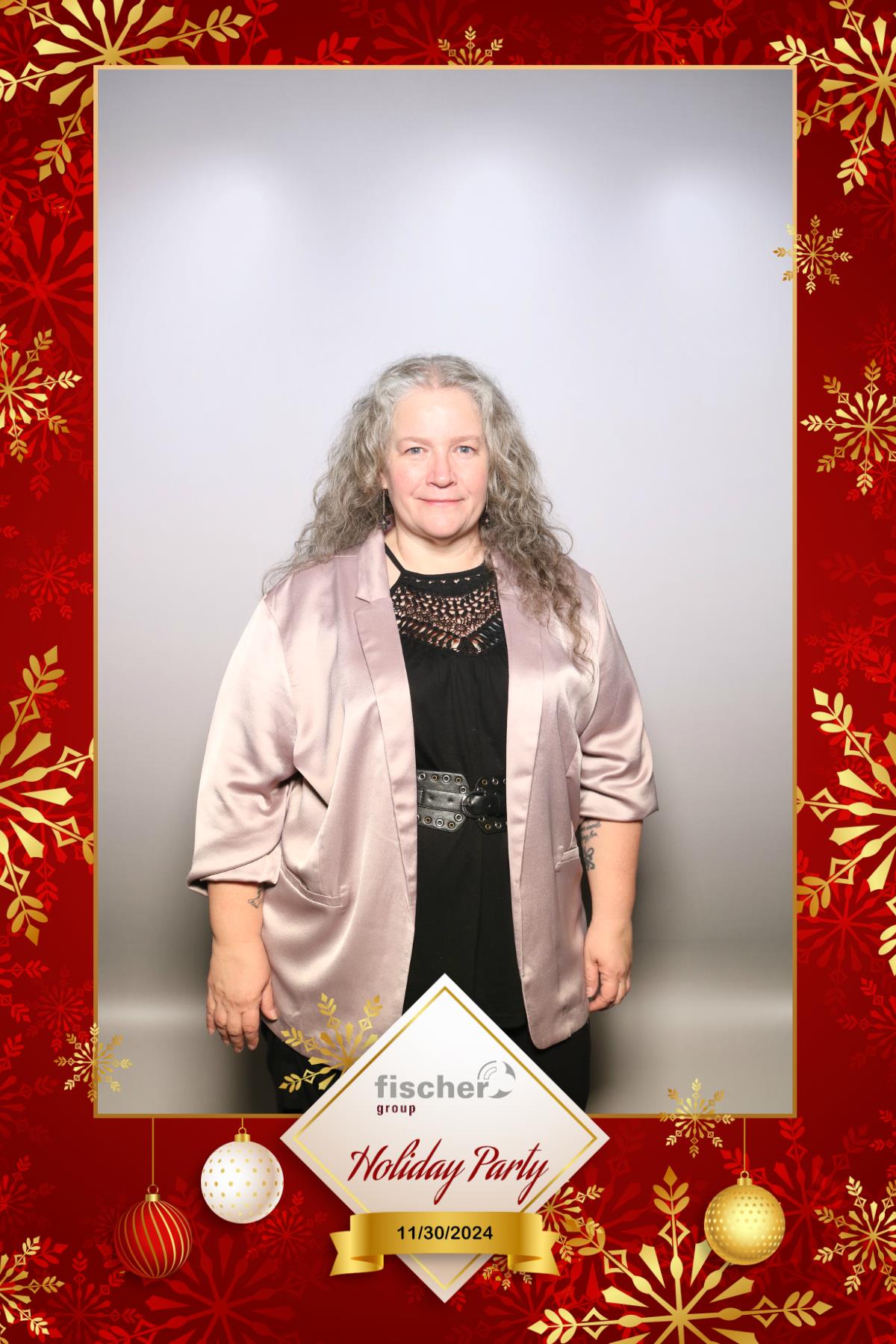 fischer Canada Holiday Party  | View more photos from the event at gallery.myselfiemirror.ca/u/romanmyselfiemirrorca/fischer-Canada-Holiday-Party