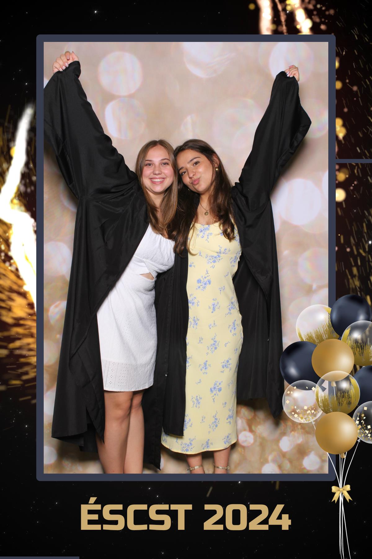 École Sainte-Trinité Graduation 2024 | View more photos from the event at gallery.myselfiemirror.ca/u/romanmyselfiemirrorca/École-Sainte-Trinité-Graduation-2024