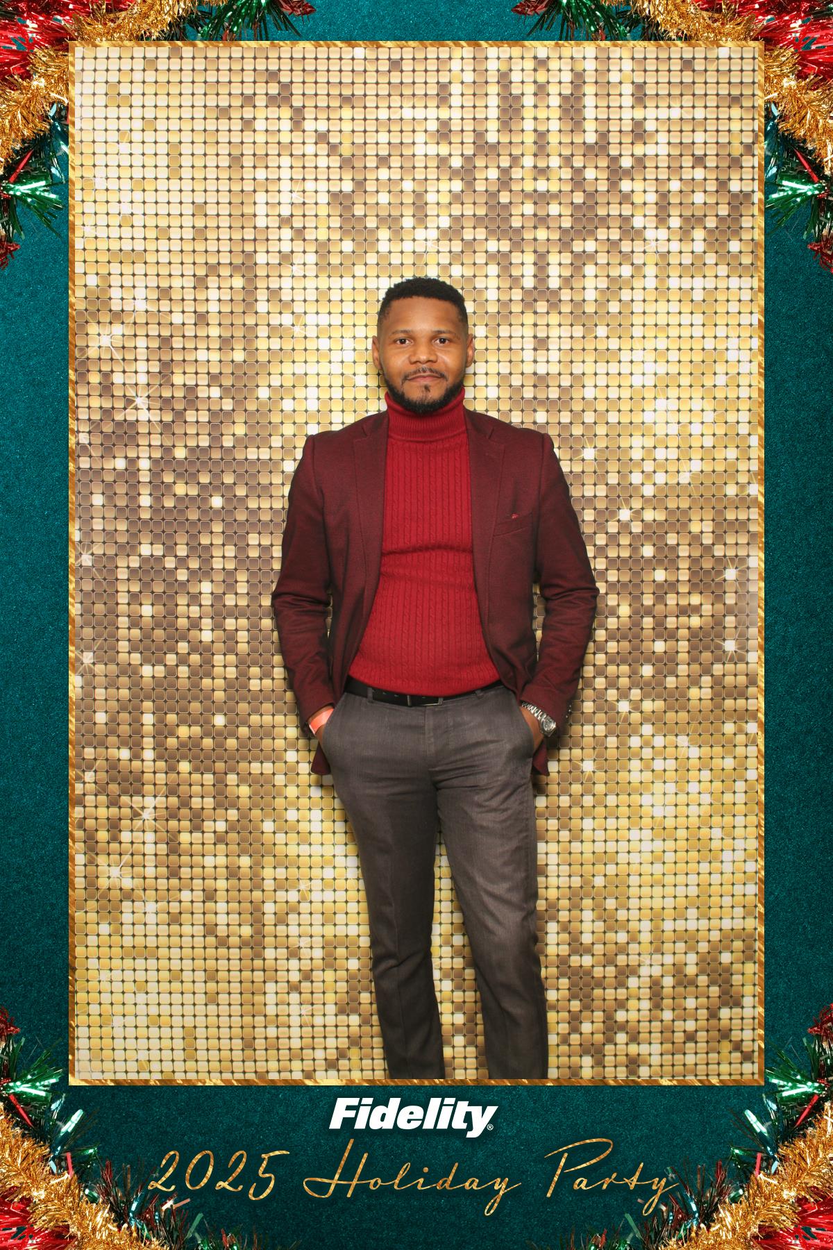 Fidelity Canada Holiday Party | View more photos from the event at gallery.myselfiemirror.ca/u/romanmyselfiemirrorca/Fidelity-Canada-Holiday-Party