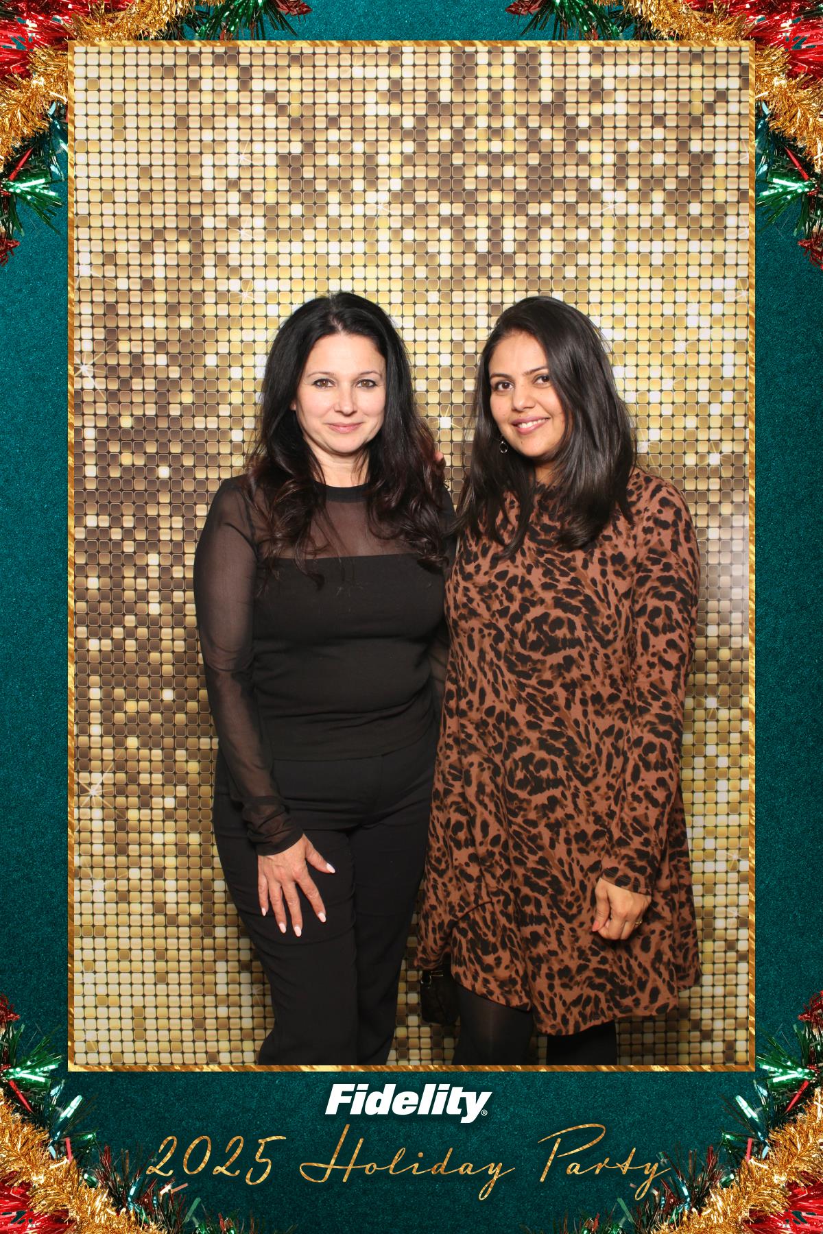 Fidelity Canada Holiday Party | View more photos from the event at gallery.myselfiemirror.ca/u/romanmyselfiemirrorca/Fidelity-Canada-Holiday-Party