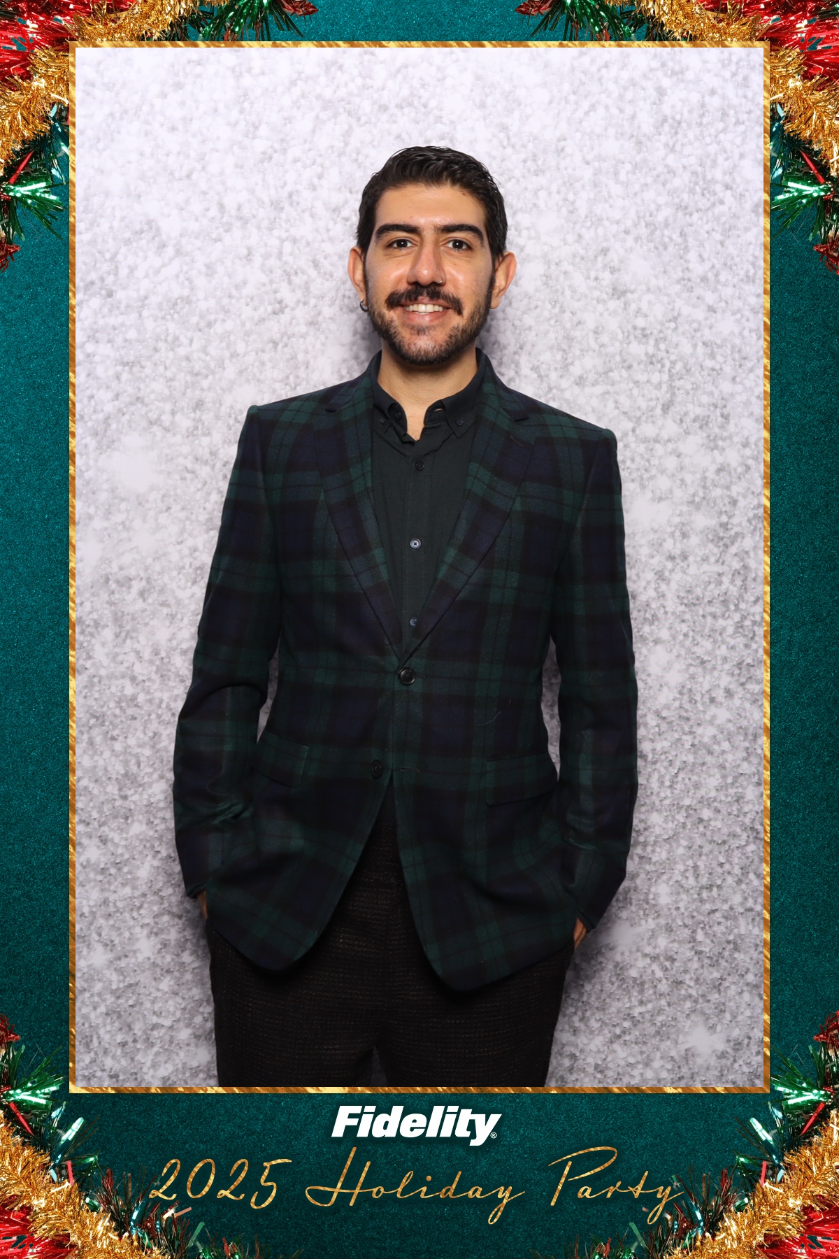 Fidelity Canada Holiday Party | View more photos from the event at gallery.myselfiemirror.ca/u/romanmyselfiemirrorca/Fidelity-Canada-Holiday-Party
