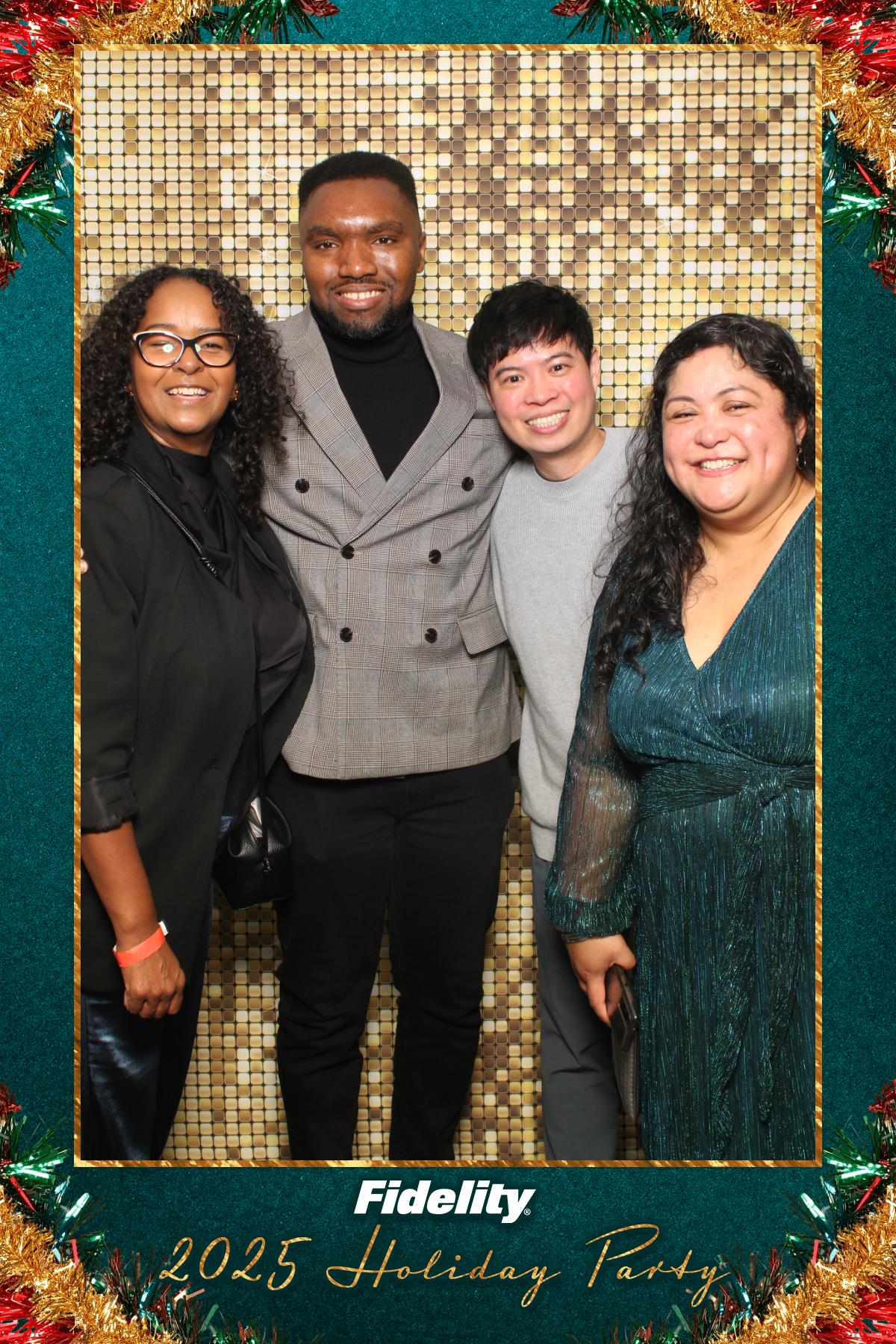 Fidelity Canada Holiday Party | View more photos from the event at gallery.myselfiemirror.ca/u/romanmyselfiemirrorca/Fidelity-Canada-Holiday-Party