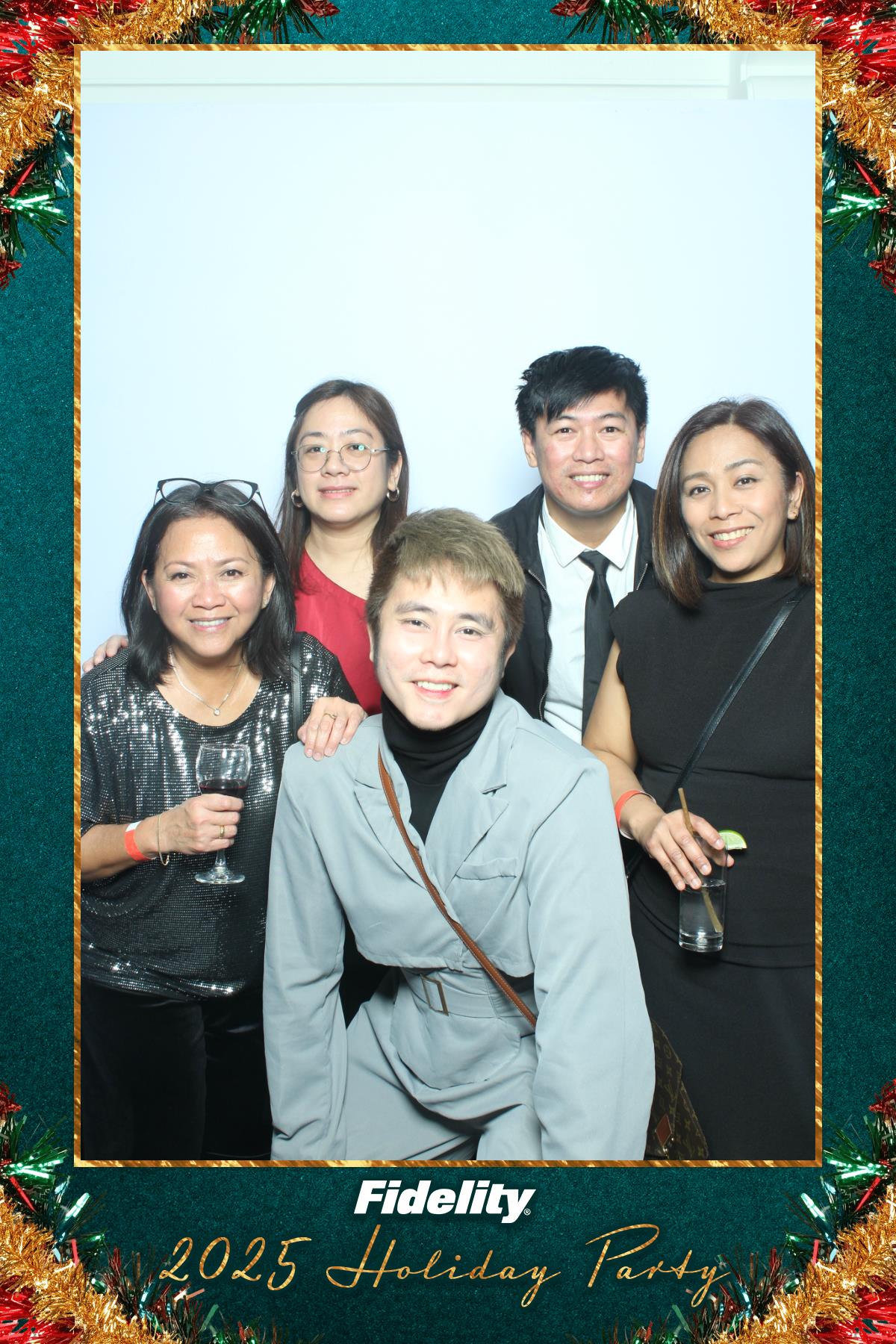 Fidelity Canada Holiday Party | View more photos from the event at gallery.myselfiemirror.ca/u/romanmyselfiemirrorca/Fidelity-Canada-Holiday-Party