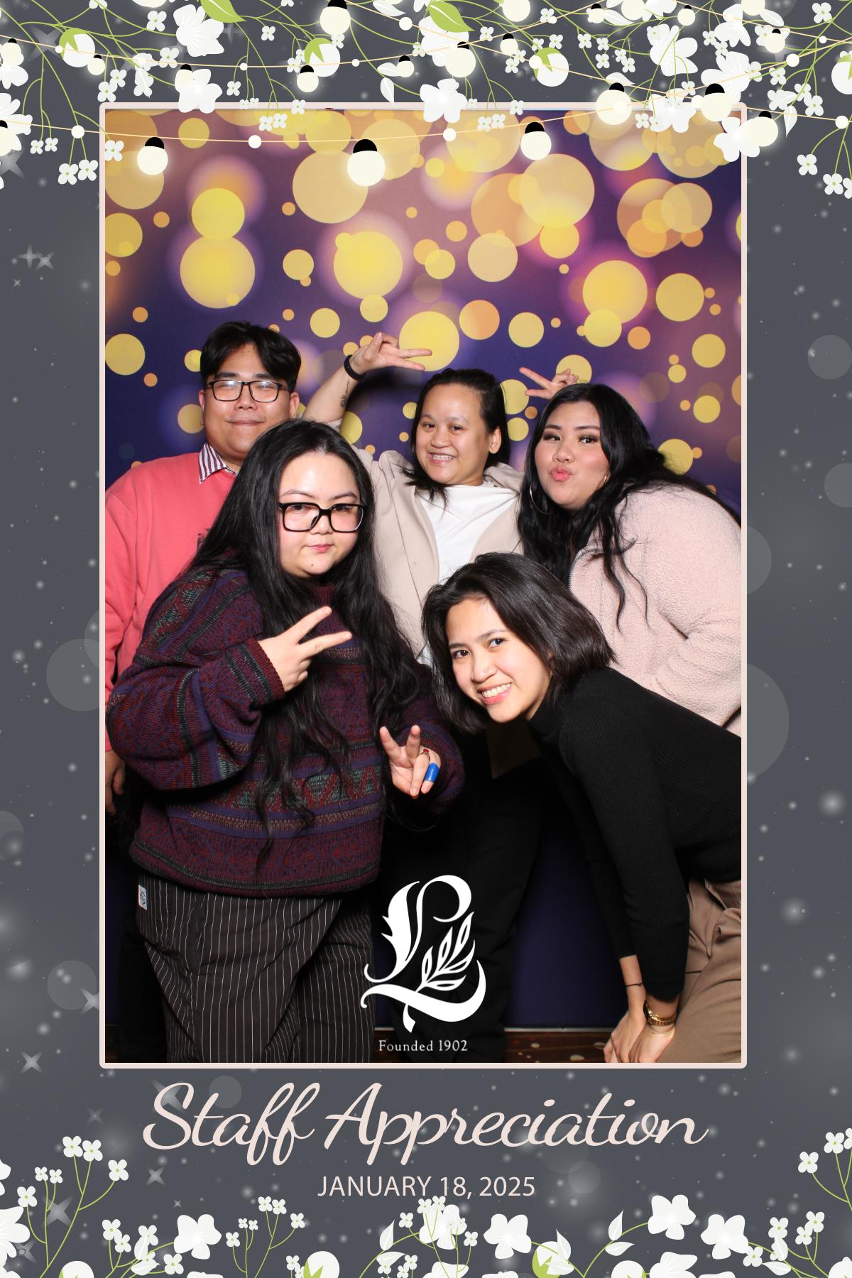 Lambton's Holiday Staff Party | View more photos from the event at gallery.myselfiemirror.ca/u/romanmyselfiemirrorca/Lambtons-Holiday-Staff-Party