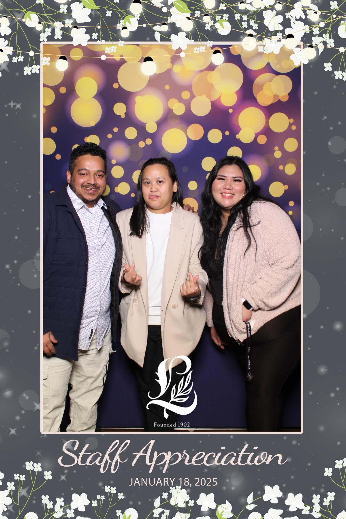 Lambton's Holiday Staff Party | View more photos from the event at gallery.myselfiemirror.ca/u/romanmyselfiemirrorca/Lambtons-Holiday-Staff-Party